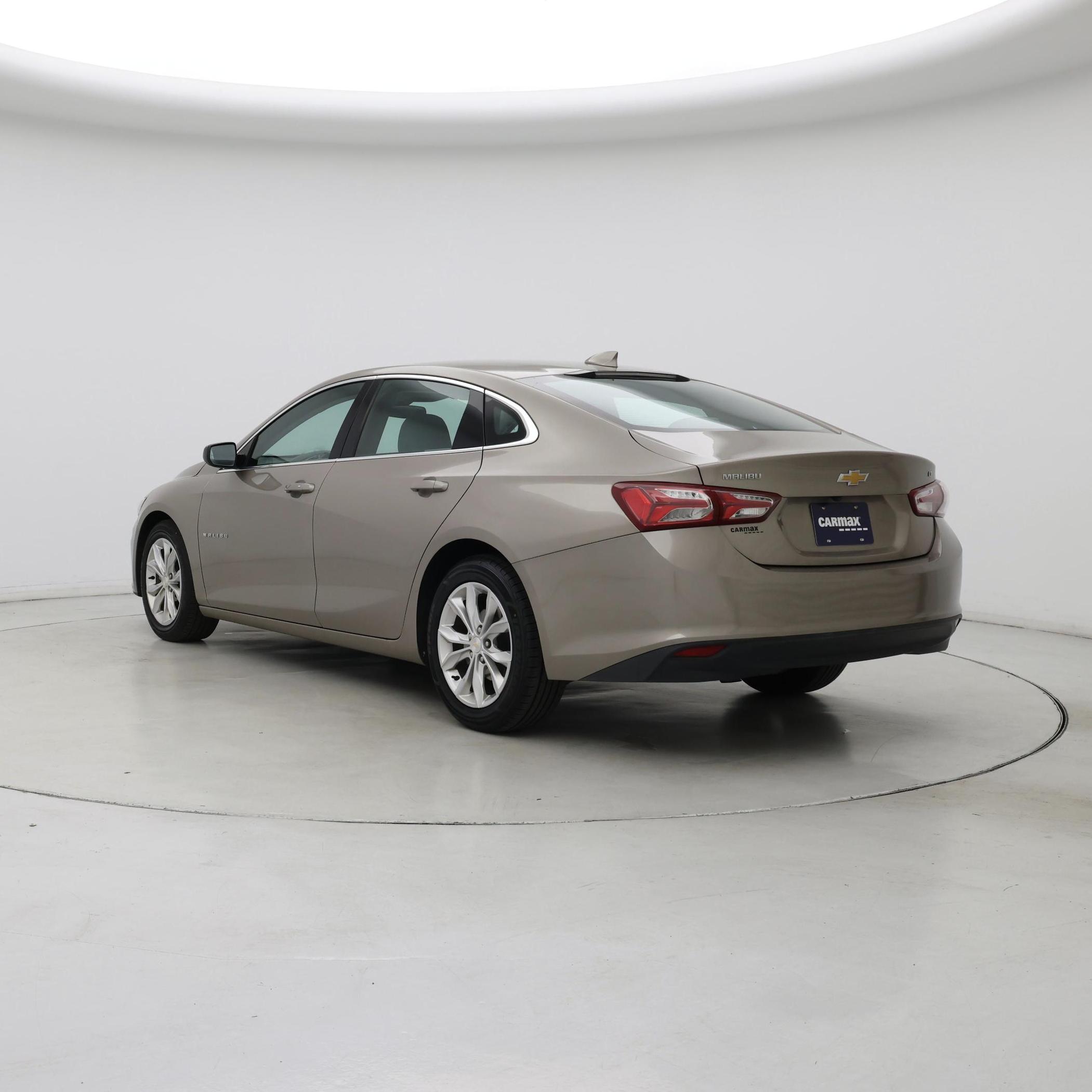 Thumbnail: 2022 Chevrolet Malibu - 2