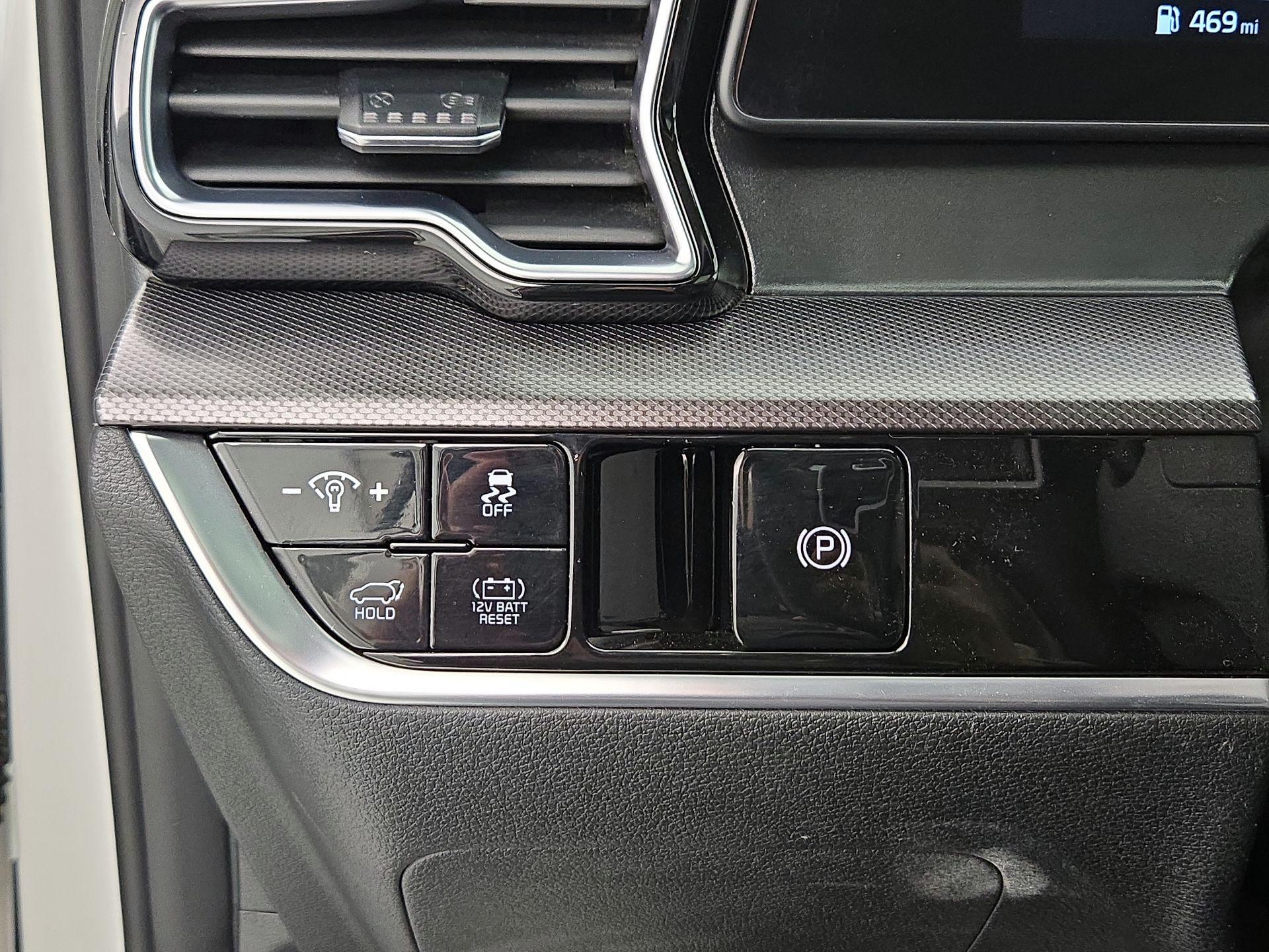 Thumbnail: 2023 Kia Sportage - 13