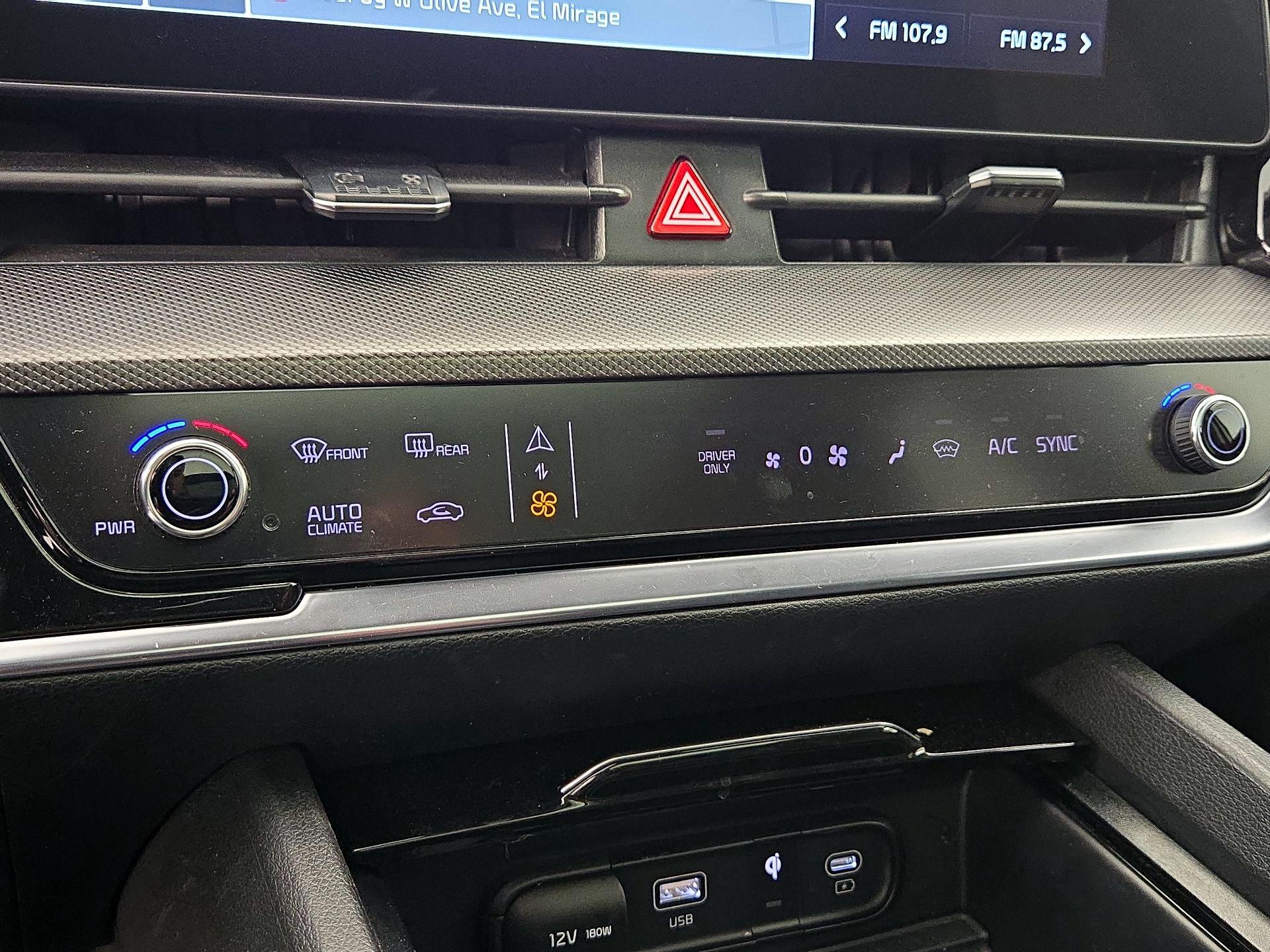 Thumbnail: 2023 Kia Sportage - 17