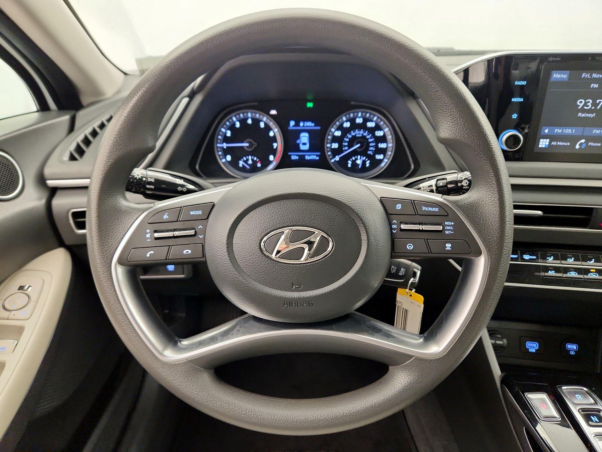 Thumbnail: 2023 Hyundai Sonata - 10