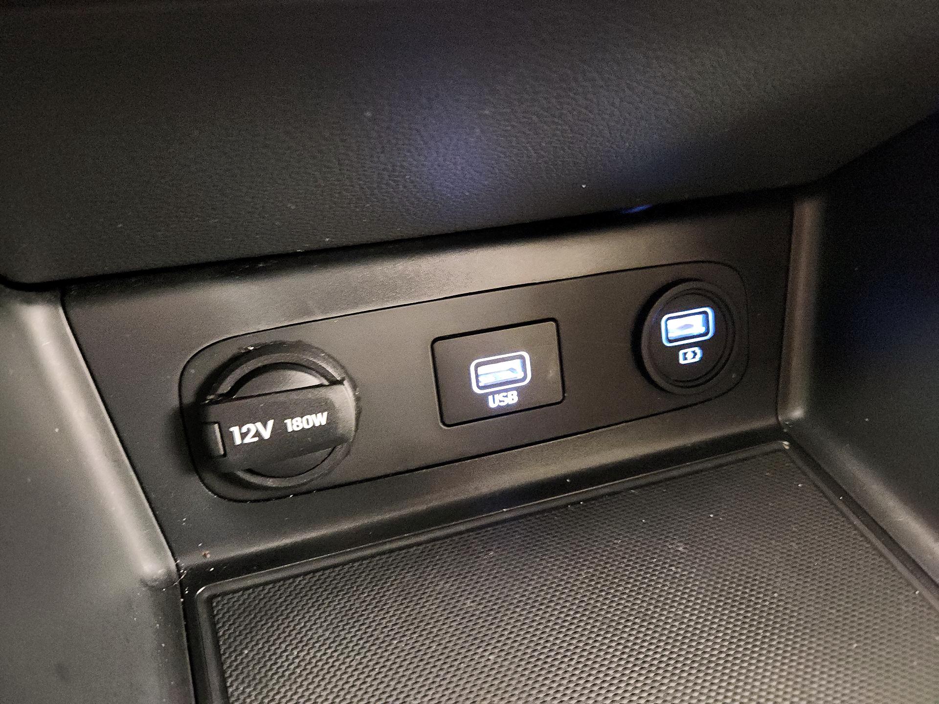 Thumbnail: 2023 Hyundai Sonata - 18