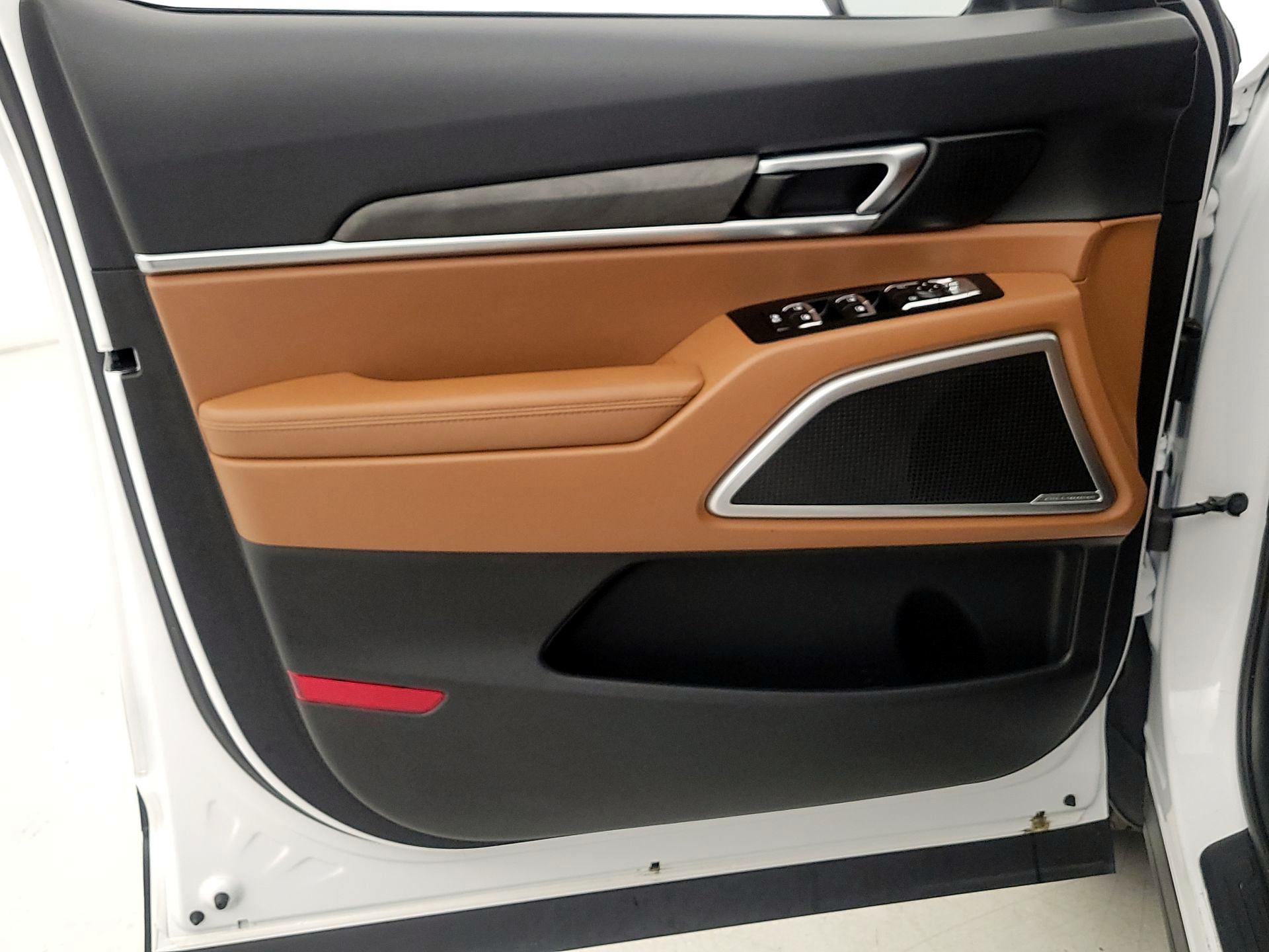 Thumbnail: 2023 Kia Telluride - 12