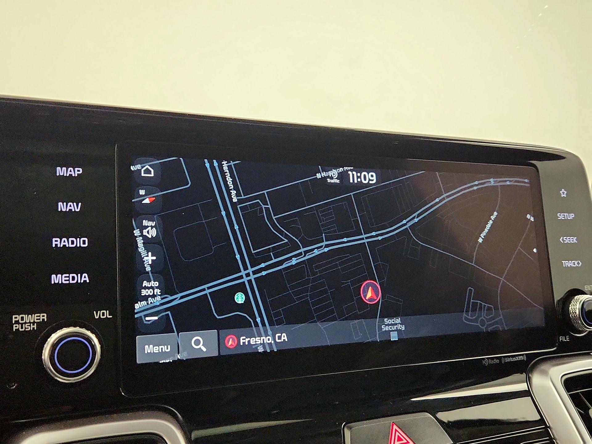 Thumbnail: 2023 Kia Sorento - 14