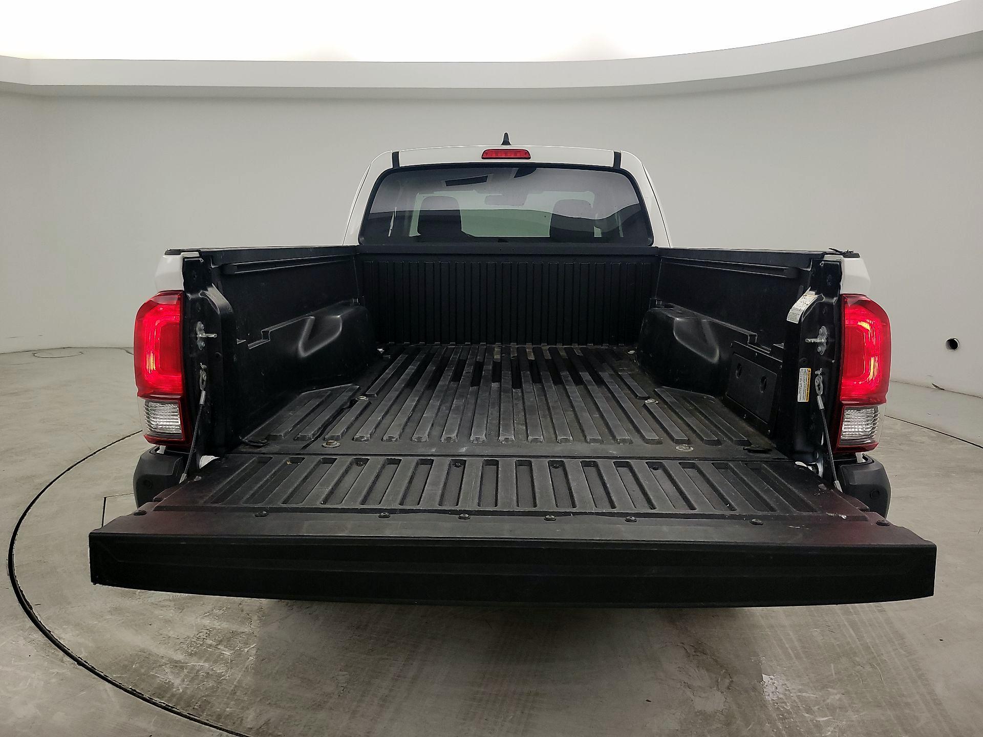 Thumbnail: 2022 Toyota Tacoma - 20