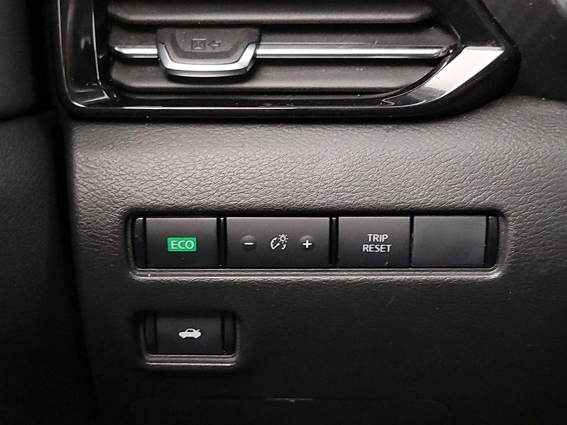 Thumbnail: 2023 Nissan Sentra - 13