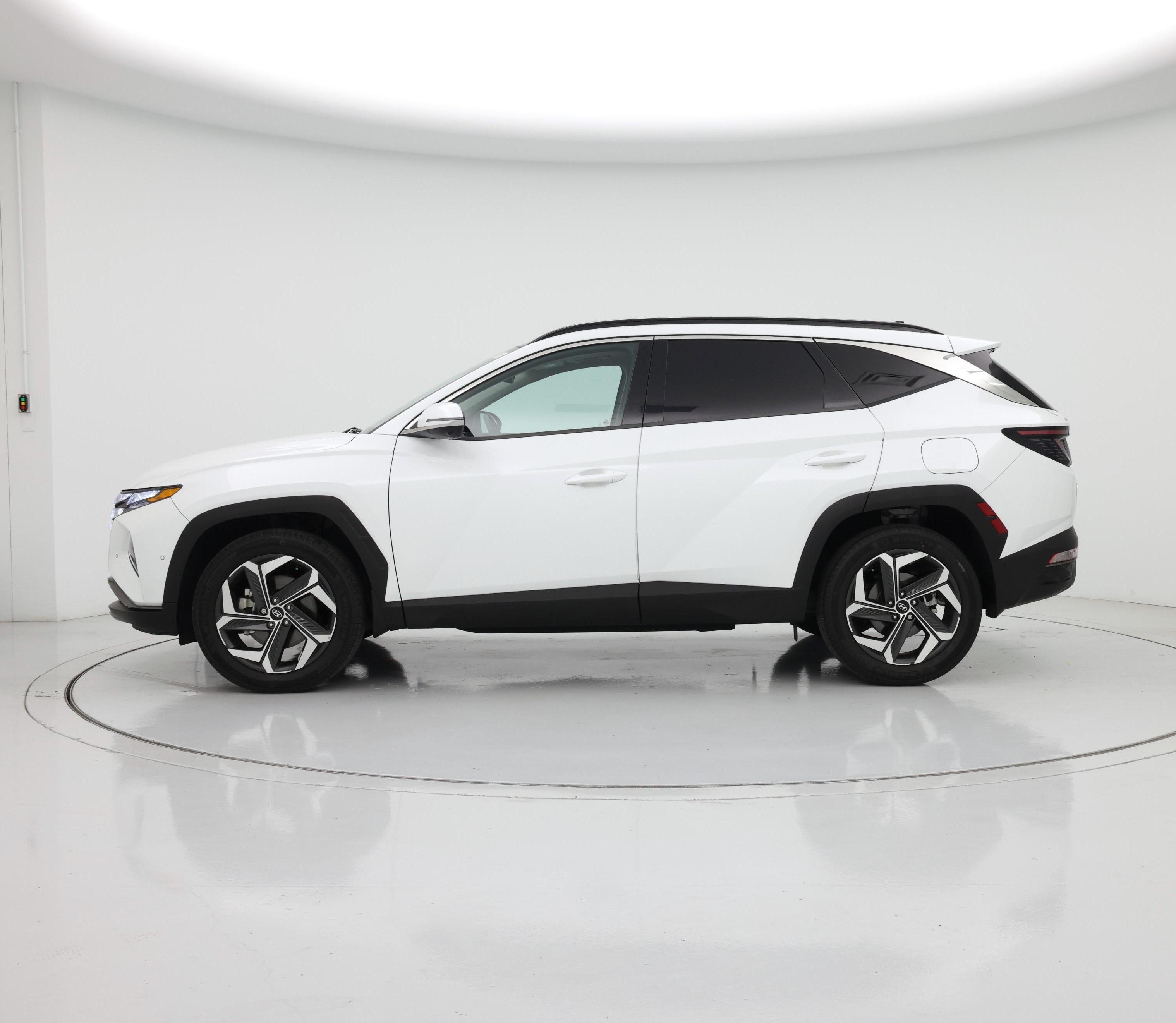 Thumbnail: 2022 Hyundai Tucson - 3