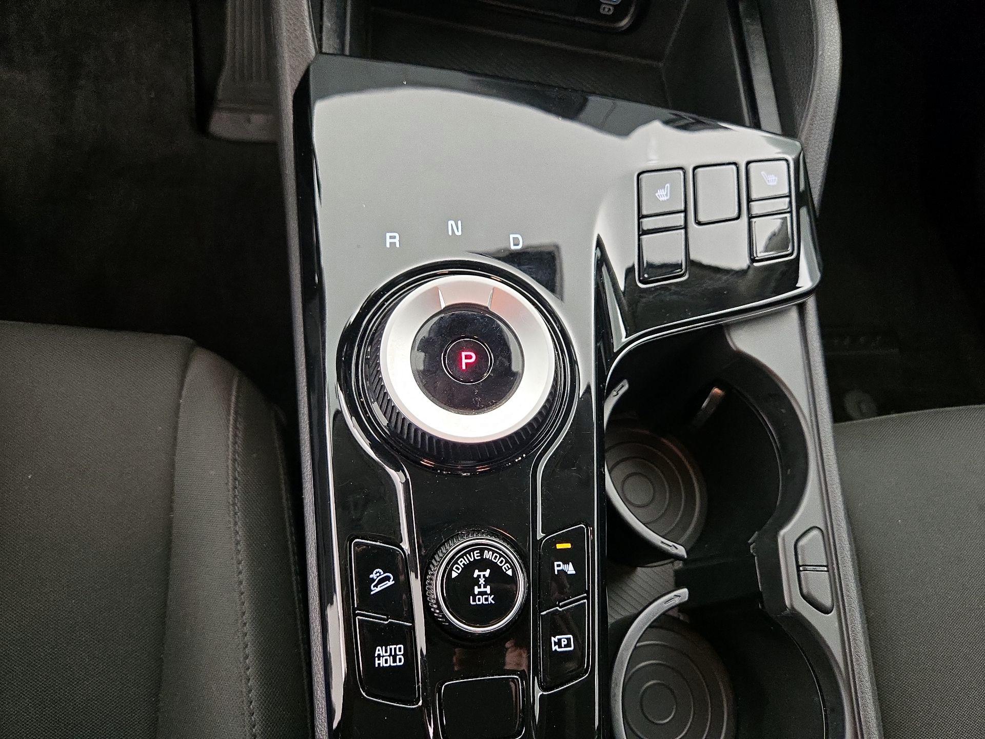 Thumbnail: 2023 Kia Sportage - 17