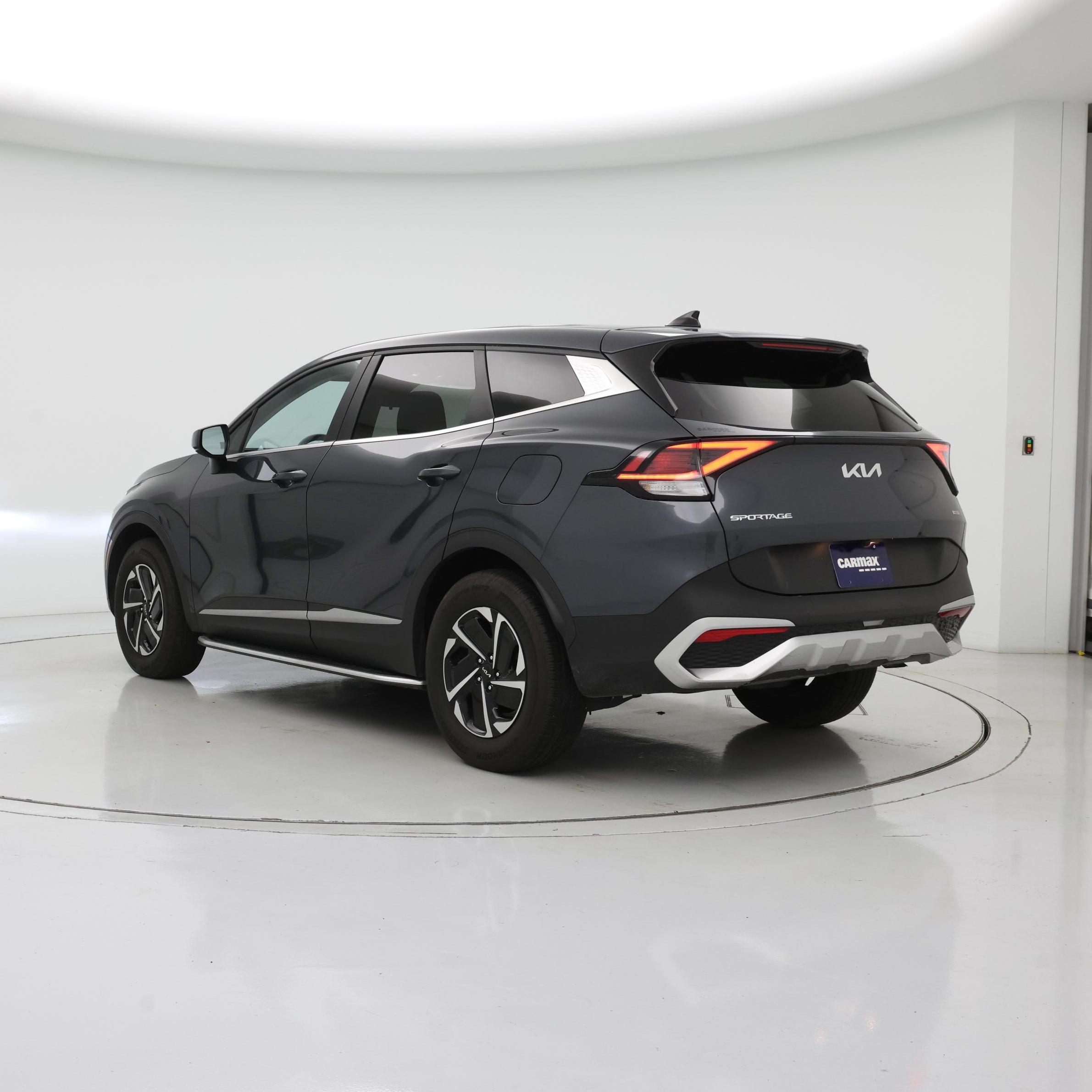 Thumbnail: 2023 Kia Sportage - 2