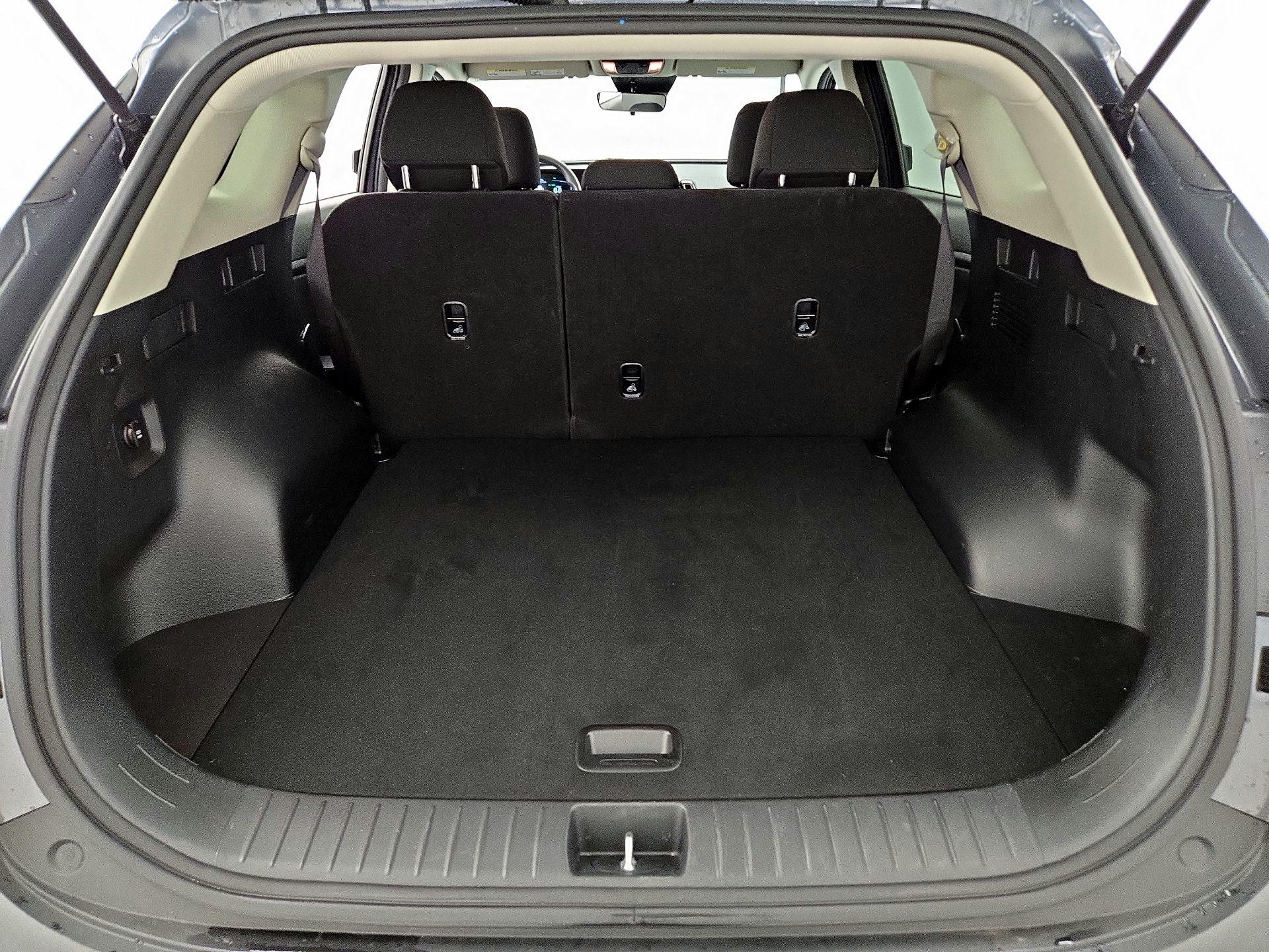 Thumbnail: 2023 Kia Sportage - 20