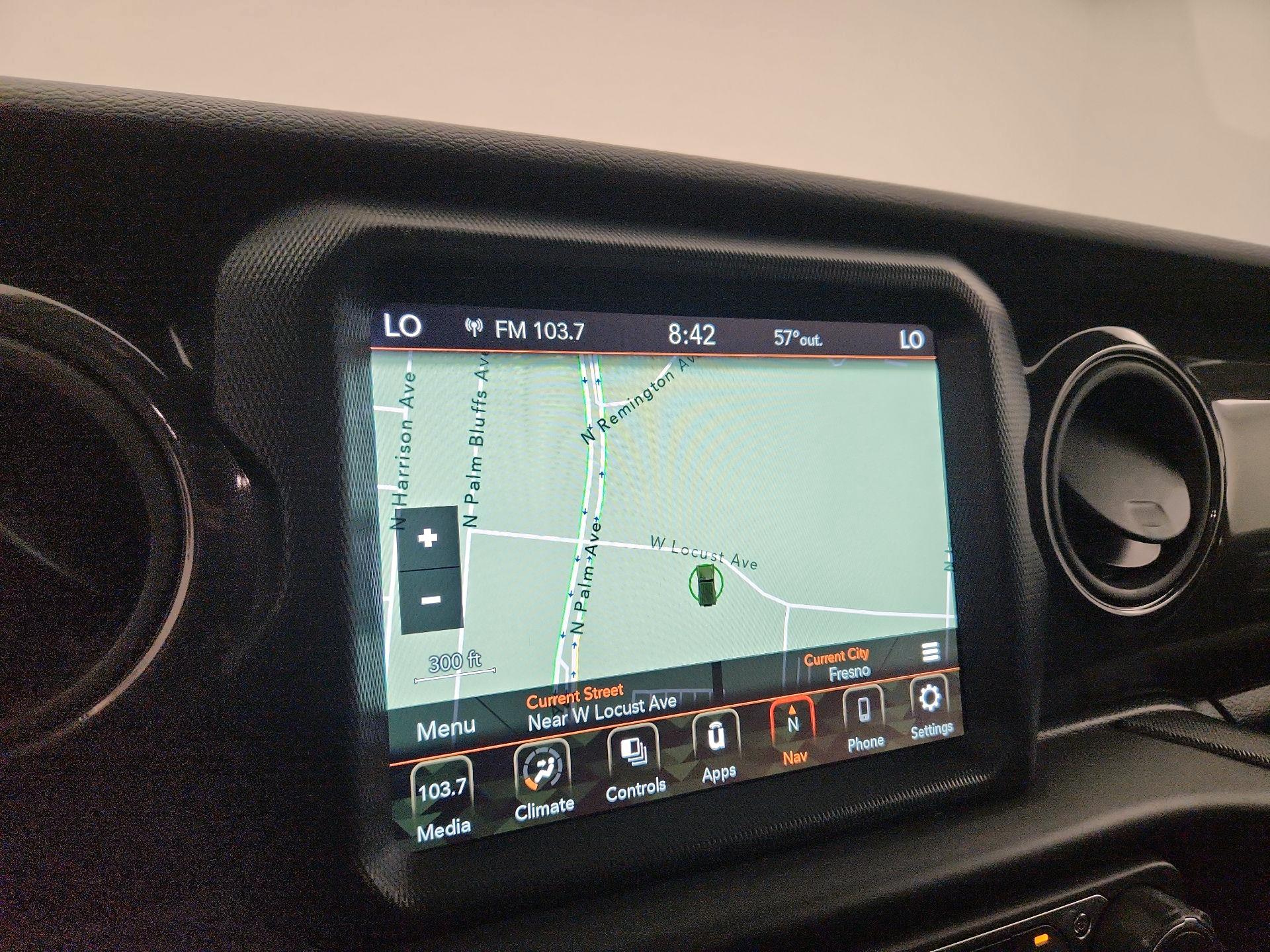 Thumbnail: 2022 Jeep Wrangler - 14