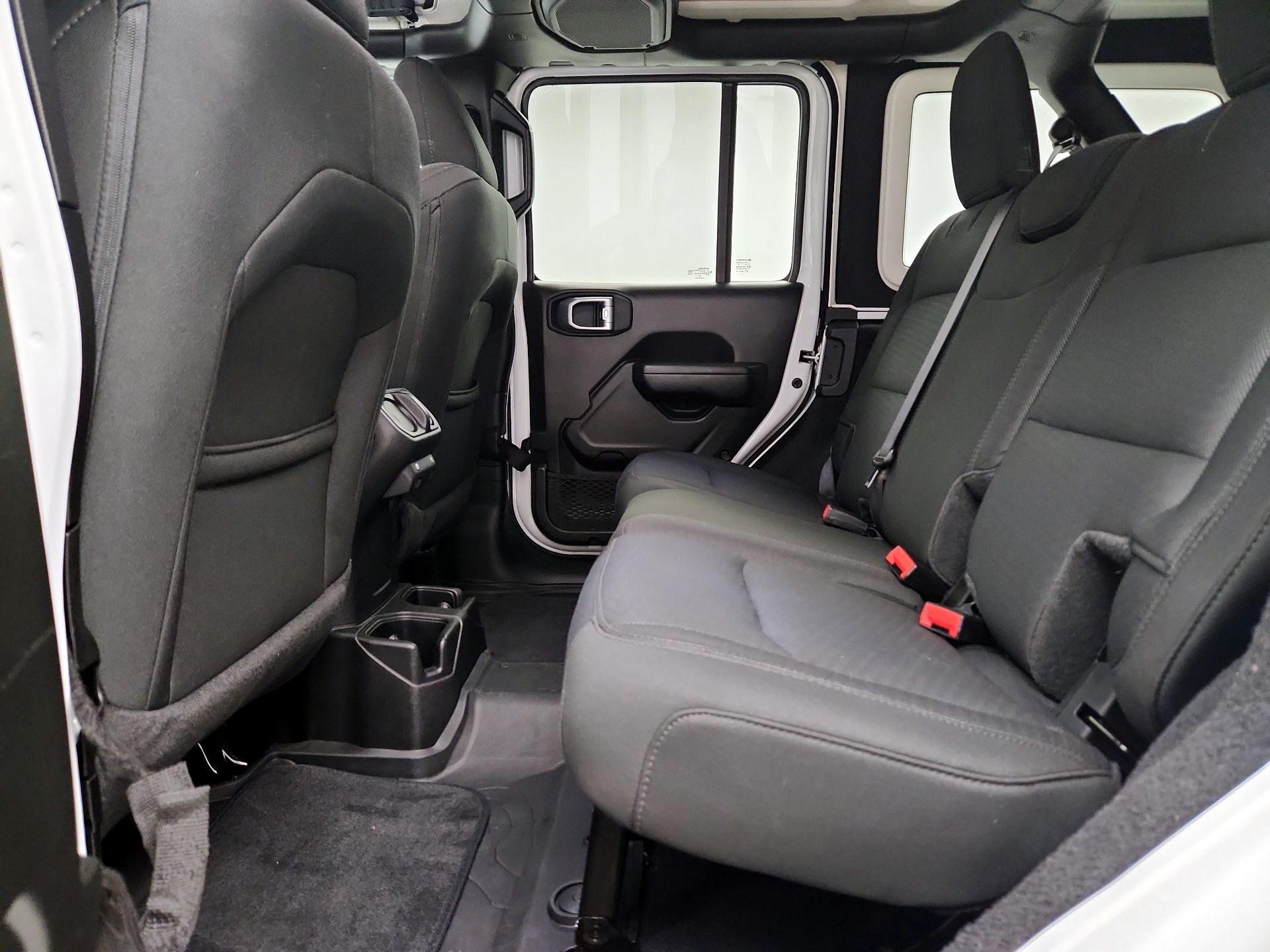 Thumbnail: 2022 Jeep Wrangler - 20