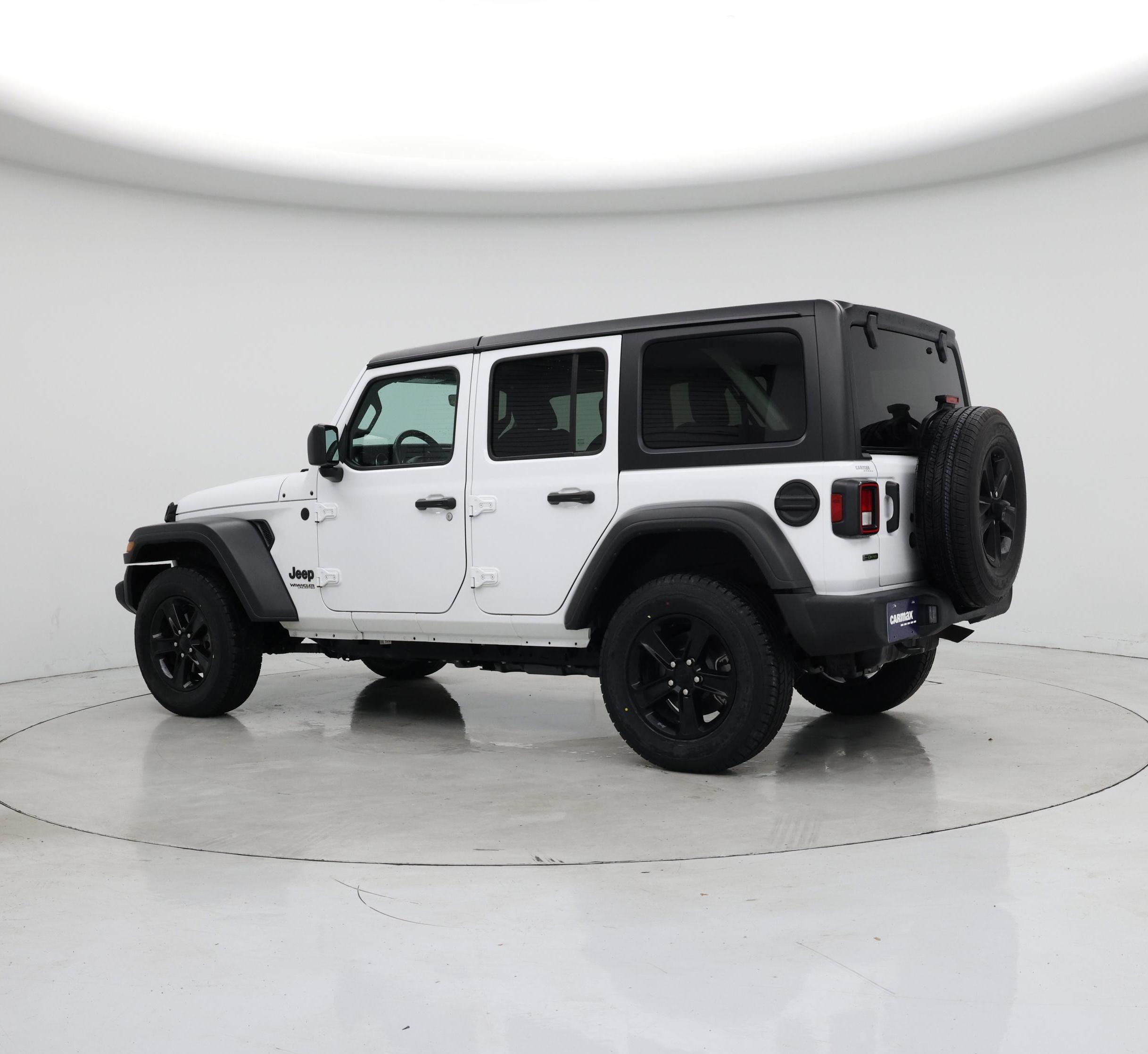 Thumbnail: 2022 Jeep Wrangler - 3