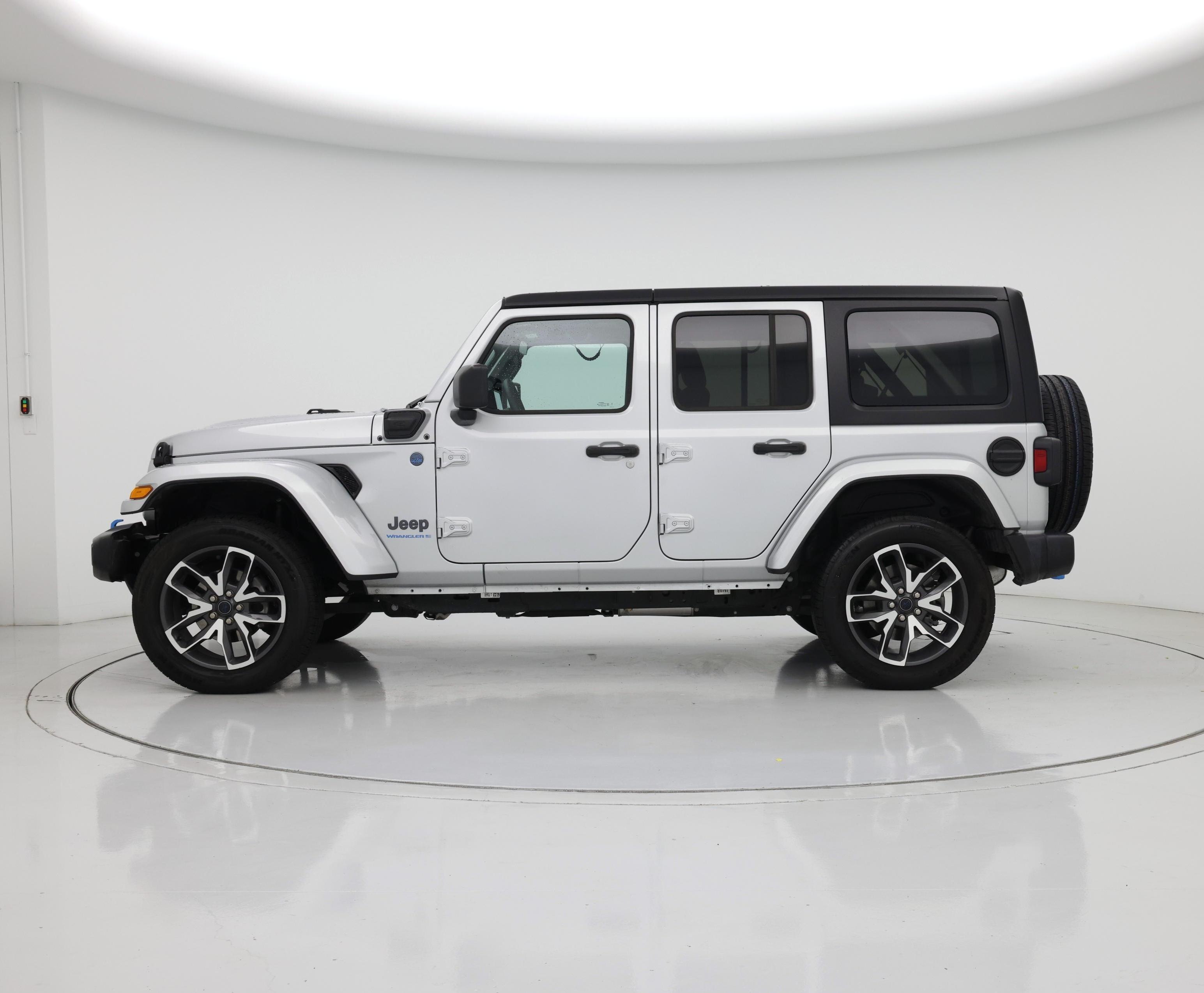 Thumbnail: 2024 Jeep Wrangler - 3