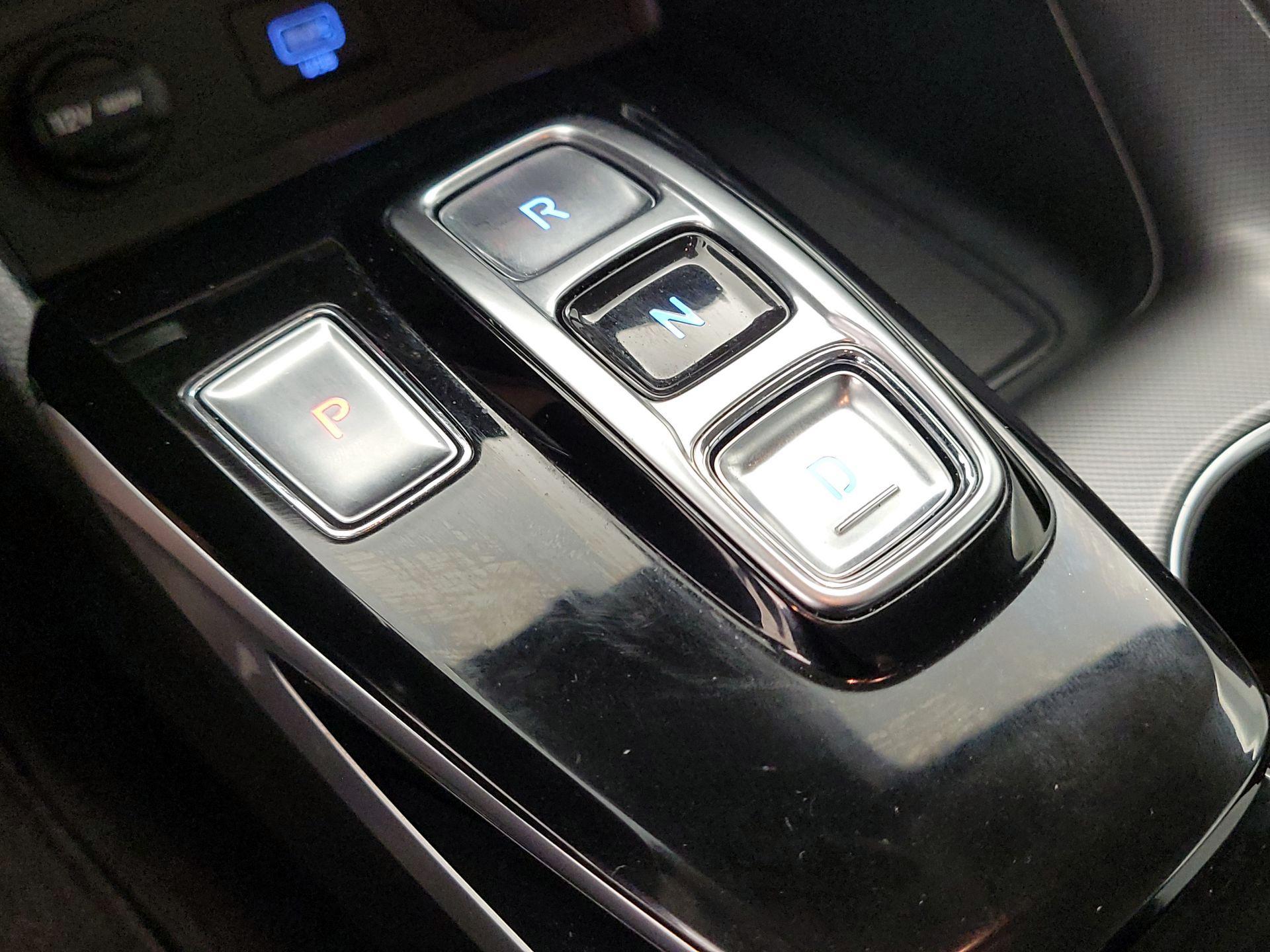 Thumbnail: 2023 Hyundai Sonata - 17