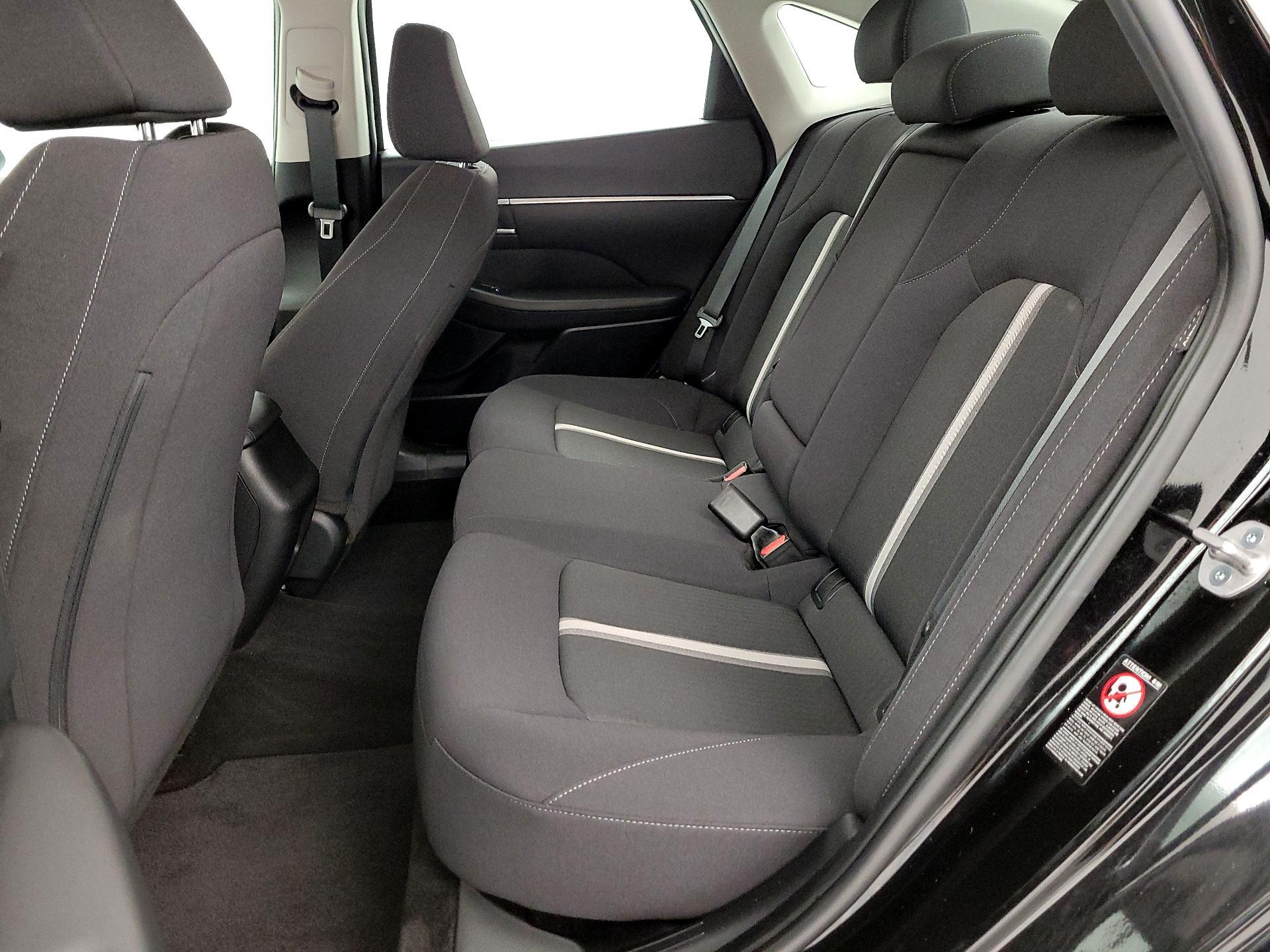 Thumbnail: 2023 Hyundai Sonata - 19