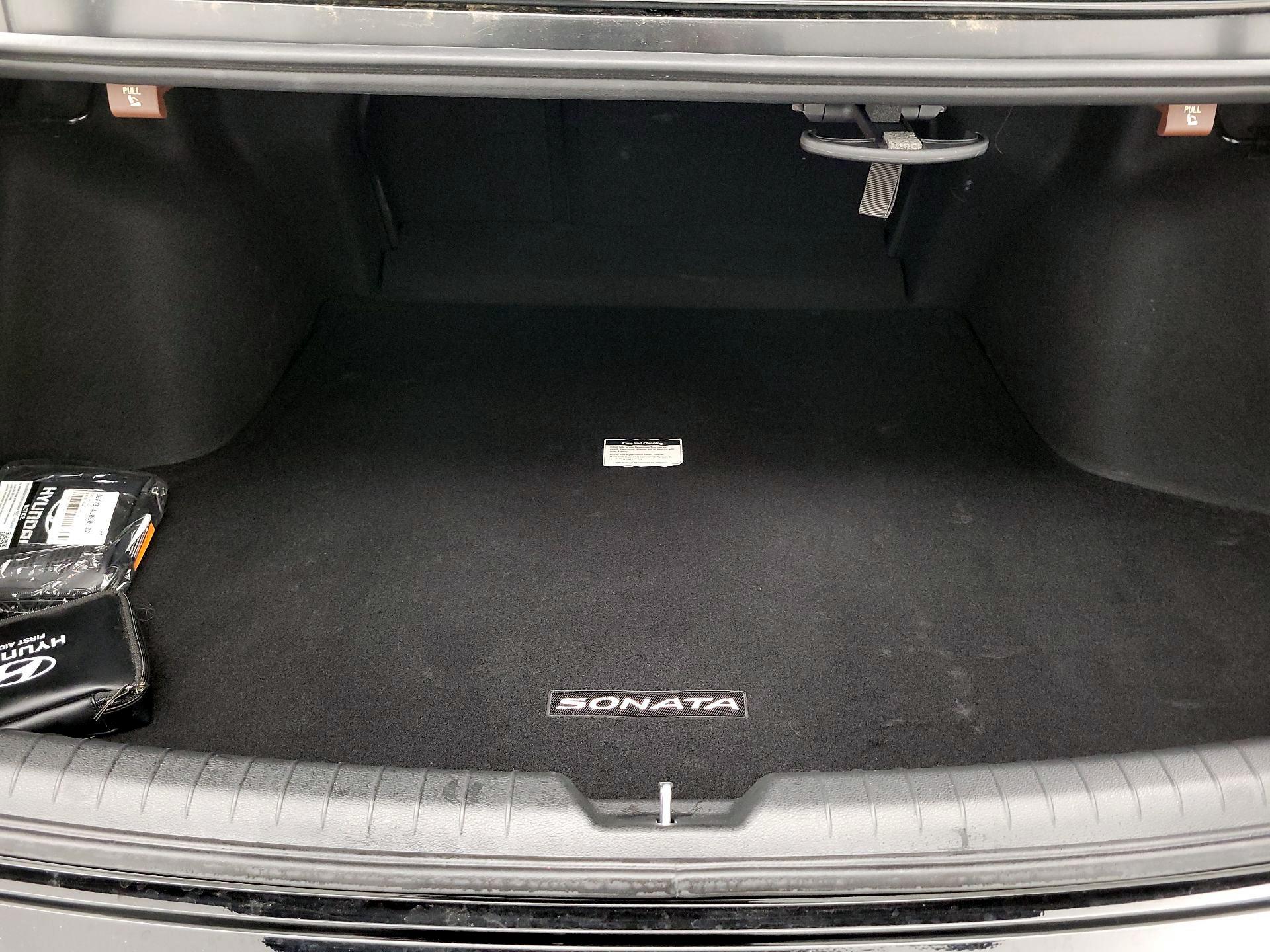 Thumbnail: 2023 Hyundai Sonata - 20