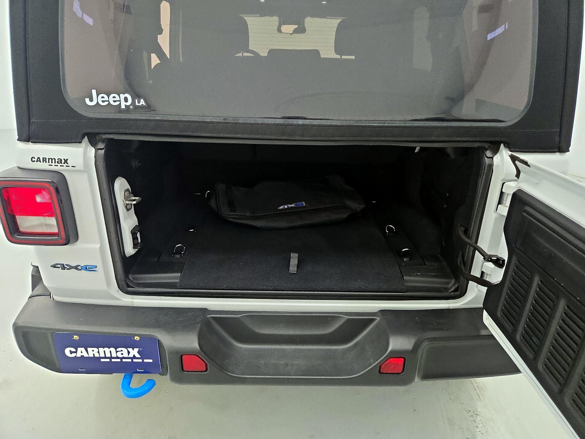 Thumbnail: 2024 Jeep Wrangler - 20