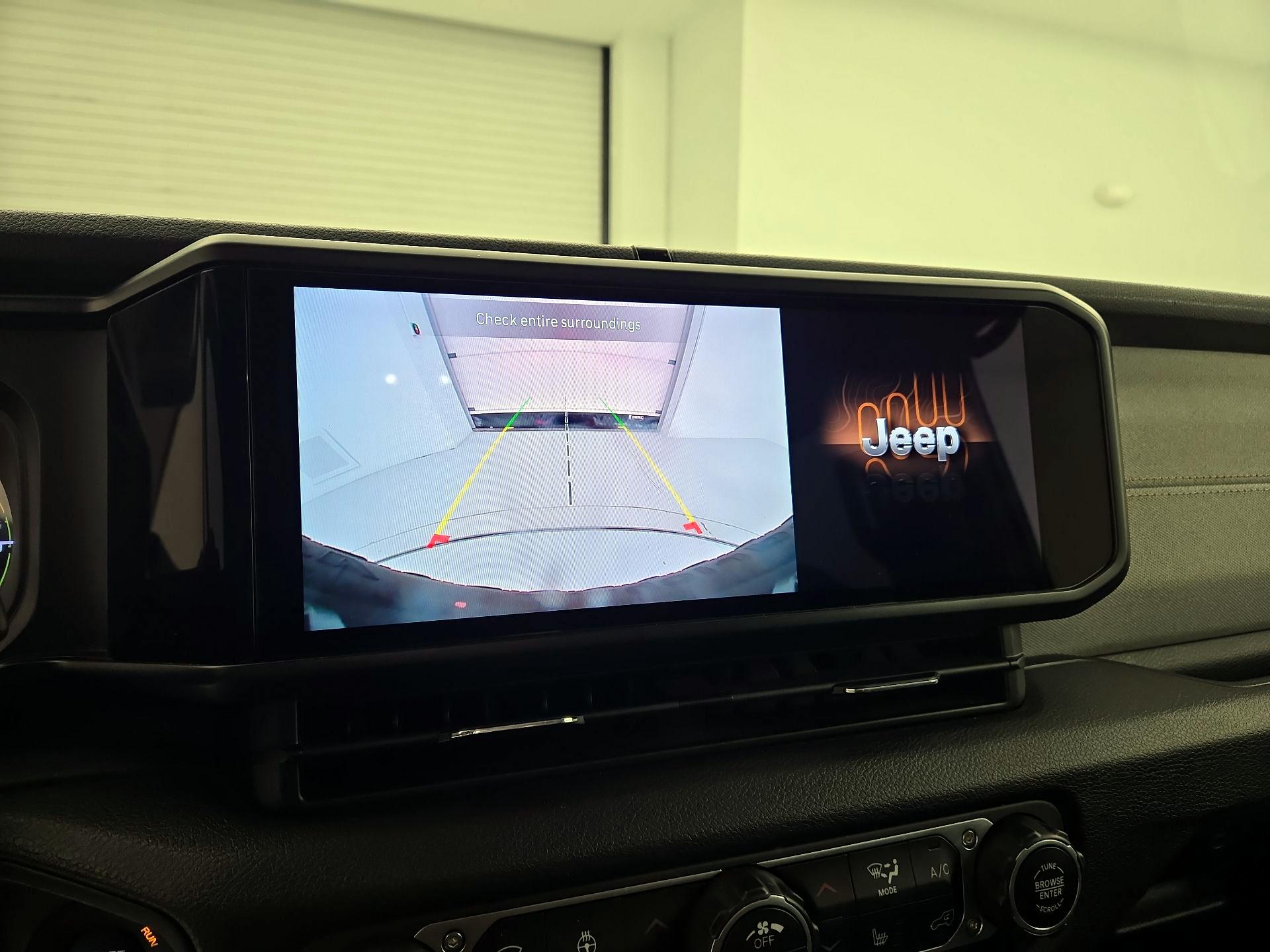 Thumbnail: 2024 Jeep Wrangler - 14