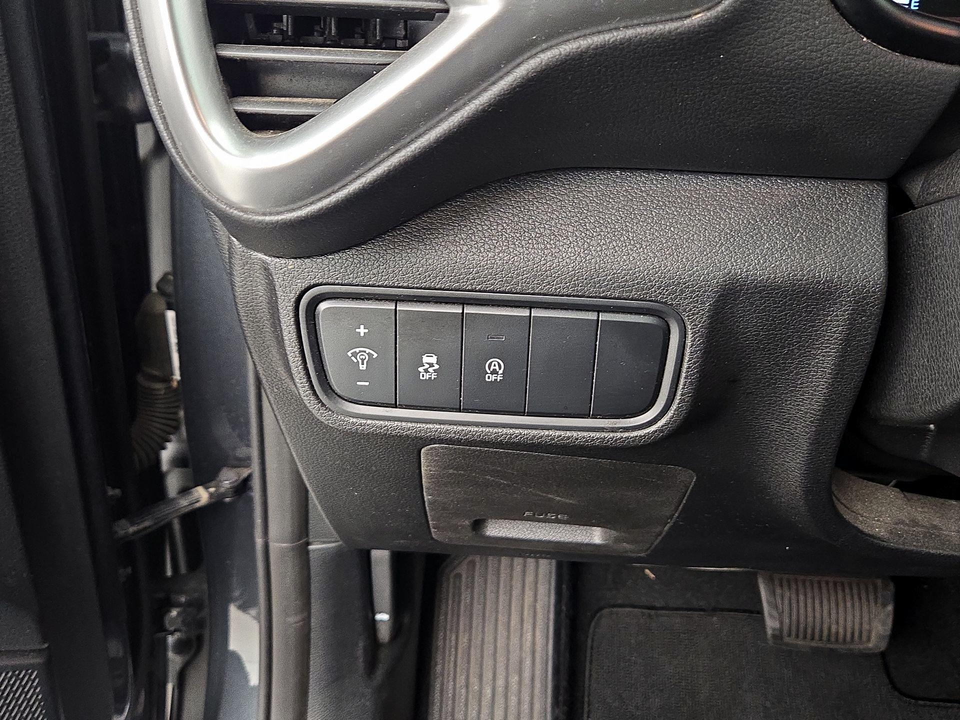 Thumbnail: 2023 Kia Soul - 13