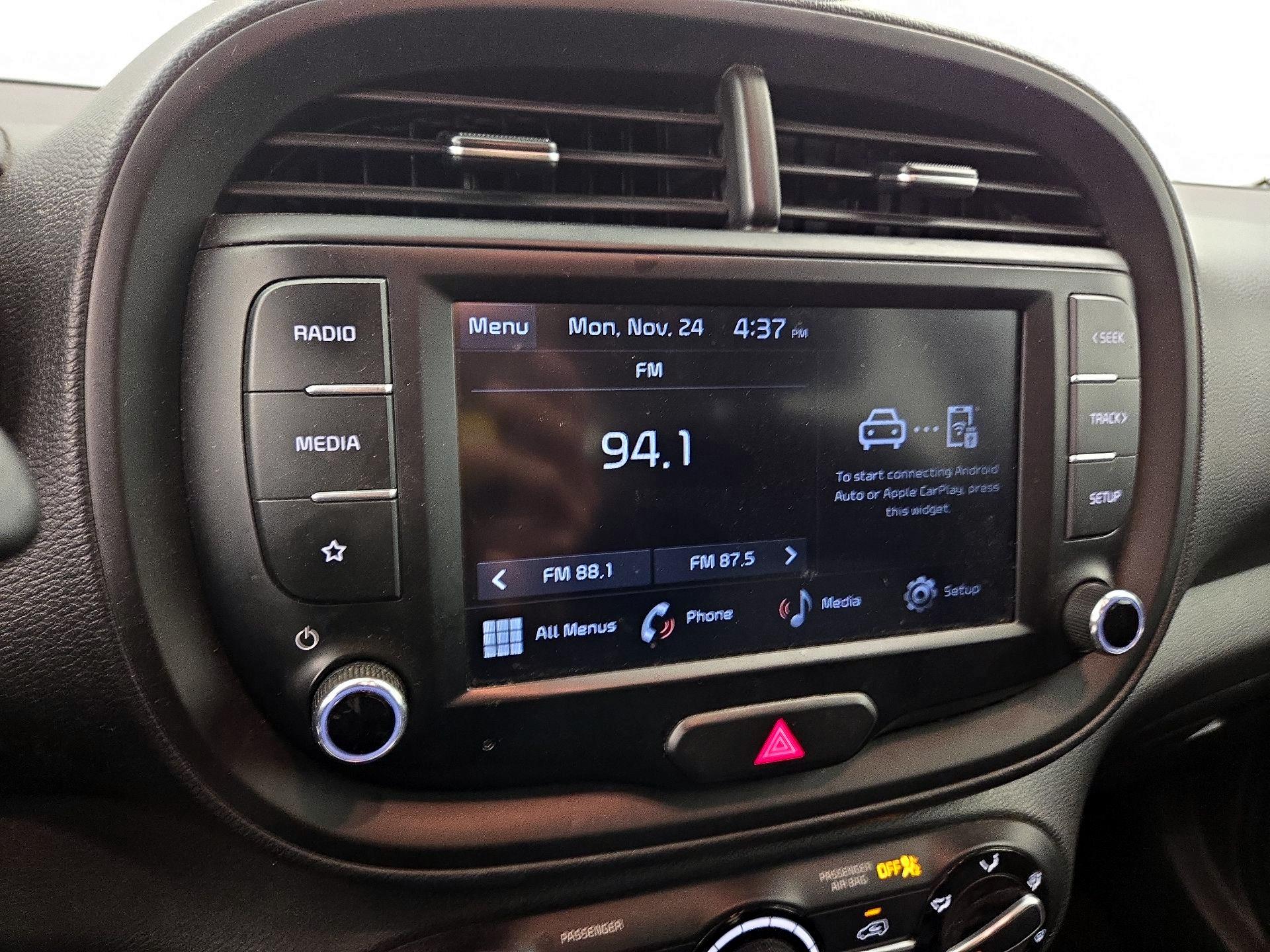 Thumbnail: 2023 Kia Soul - 15