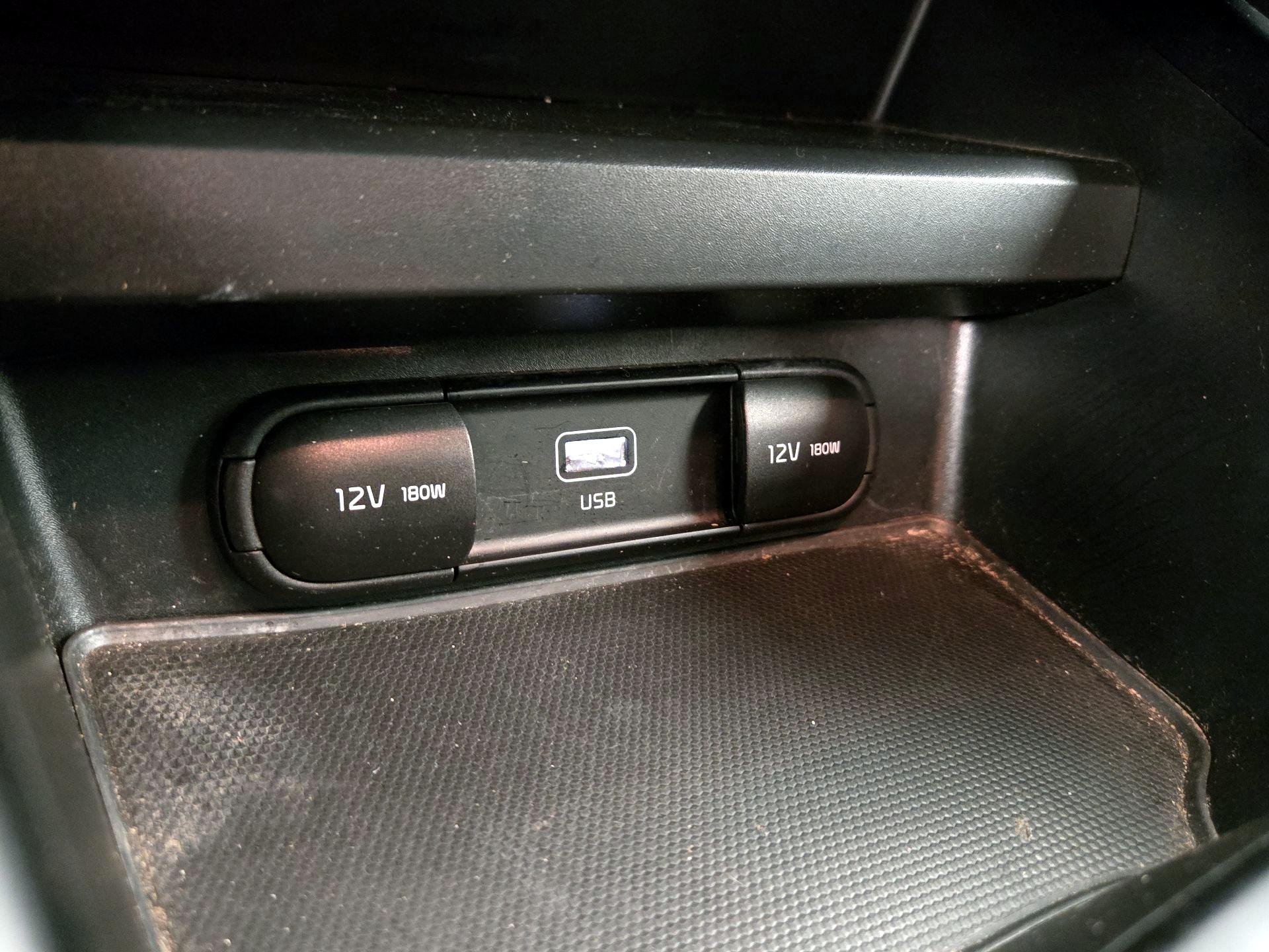 Thumbnail: 2023 Kia Soul - 18