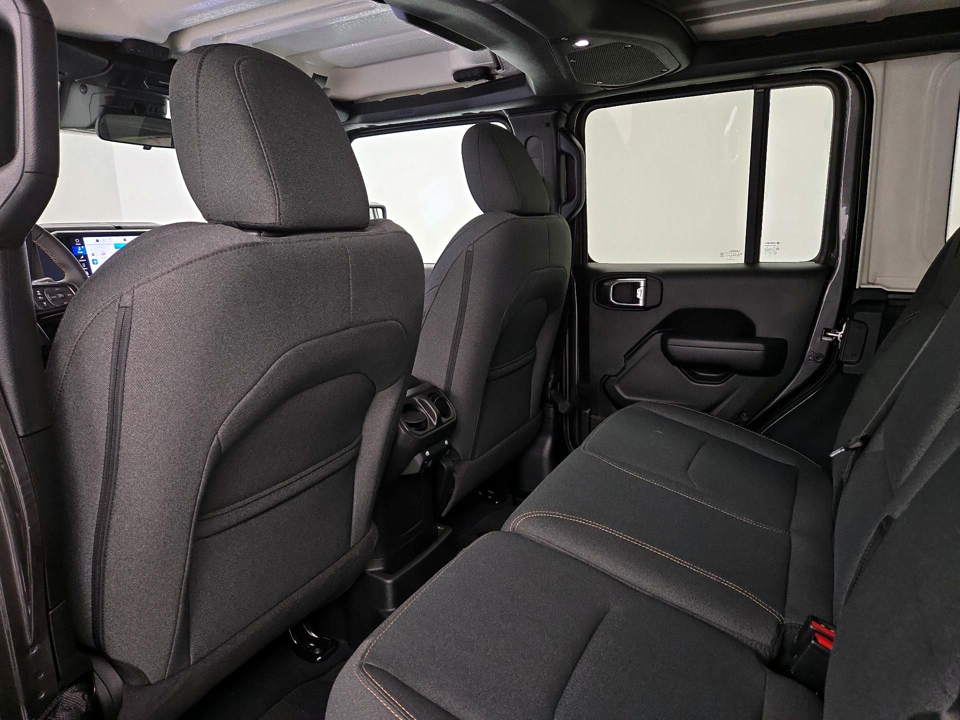 Thumbnail: 2024 Jeep Wrangler - 19