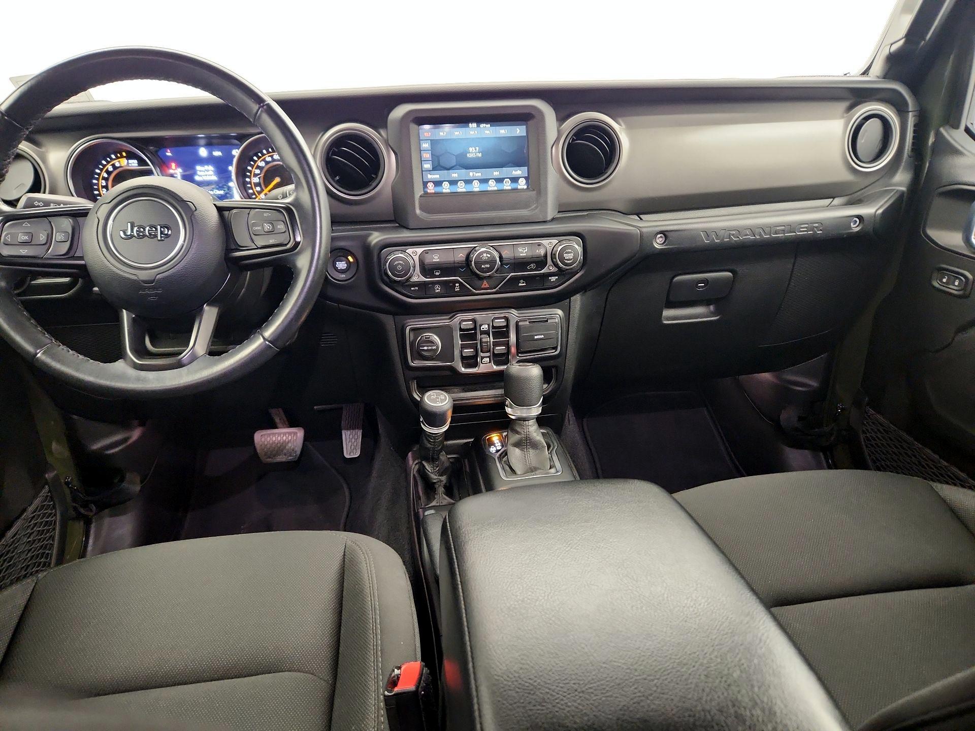 Thumbnail: 2021 Jeep Wrangler - 9