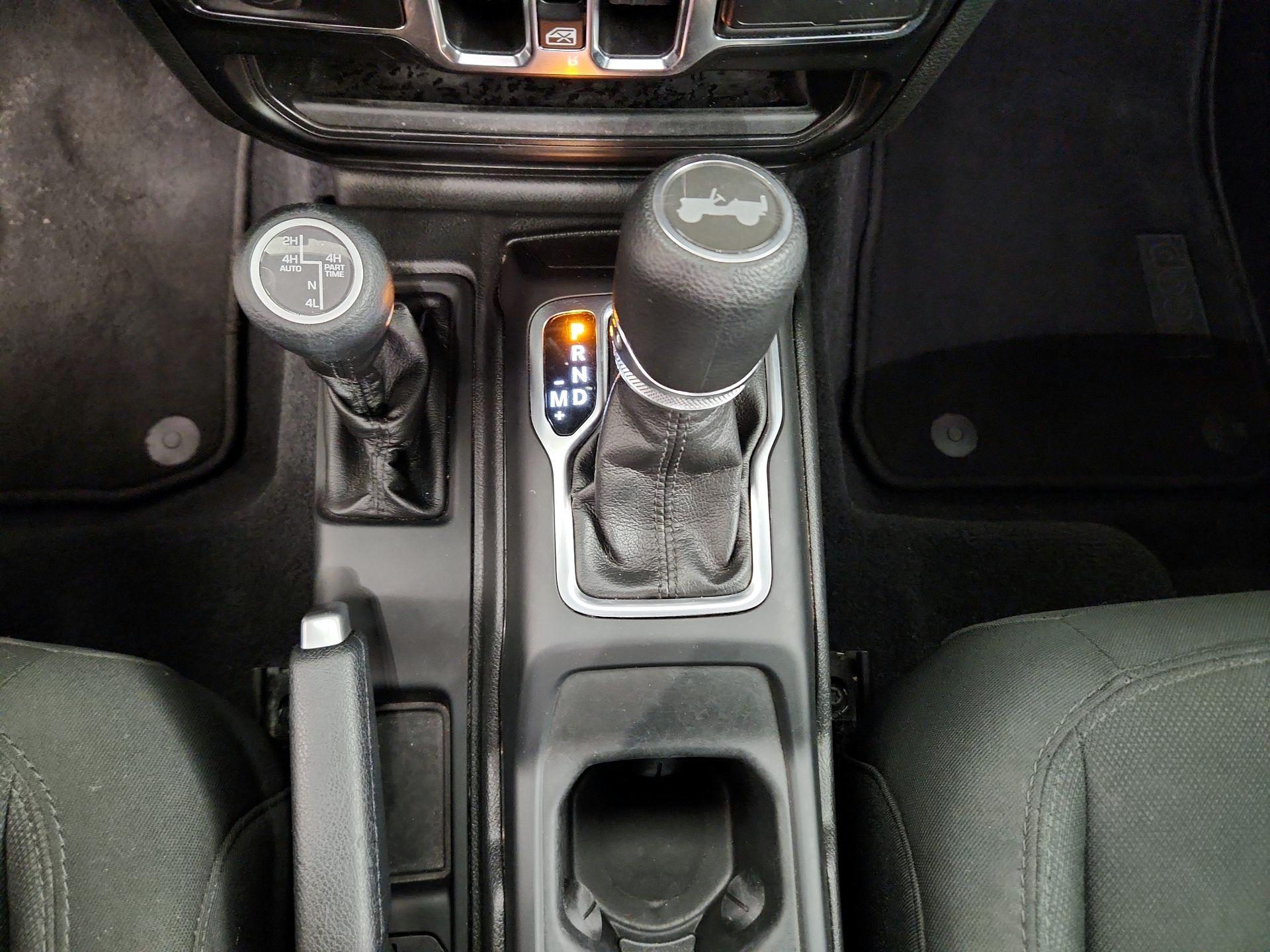 Thumbnail: 2021 Jeep Wrangler - 17