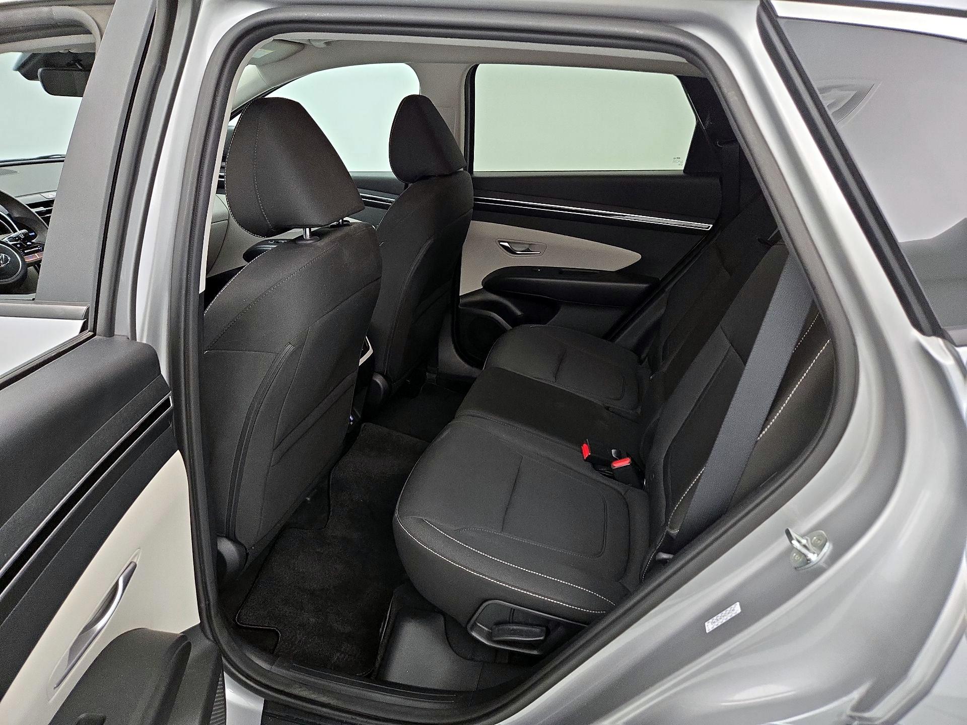 Thumbnail: 2023 Hyundai Tucson - 19