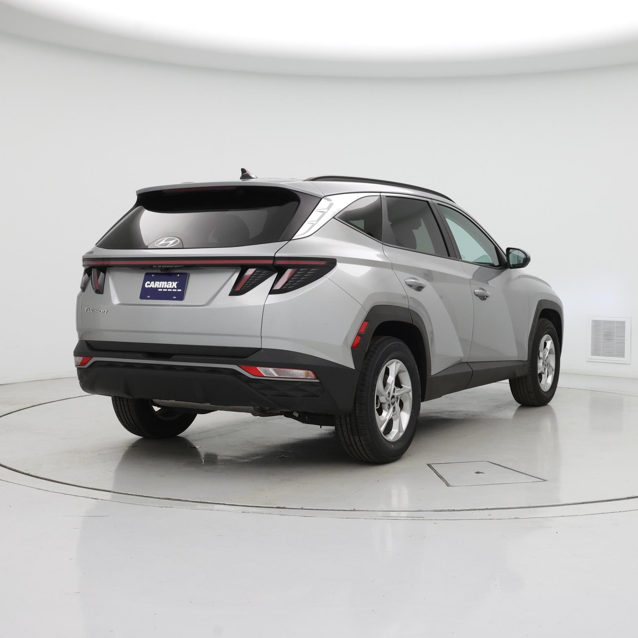 Thumbnail: 2023 Hyundai Tucson - 8