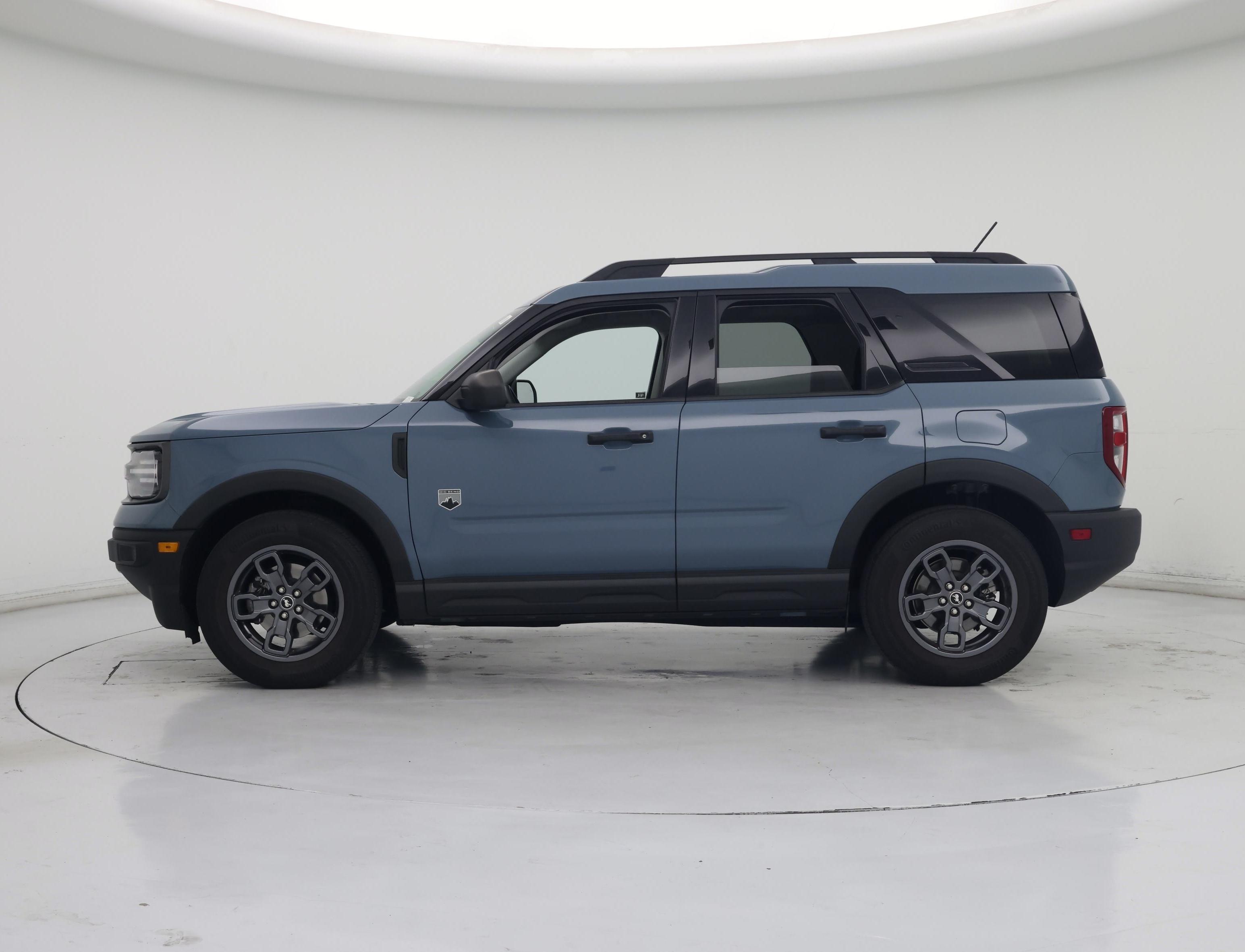 Thumbnail: 2022 Ford Bronco Sport - 3