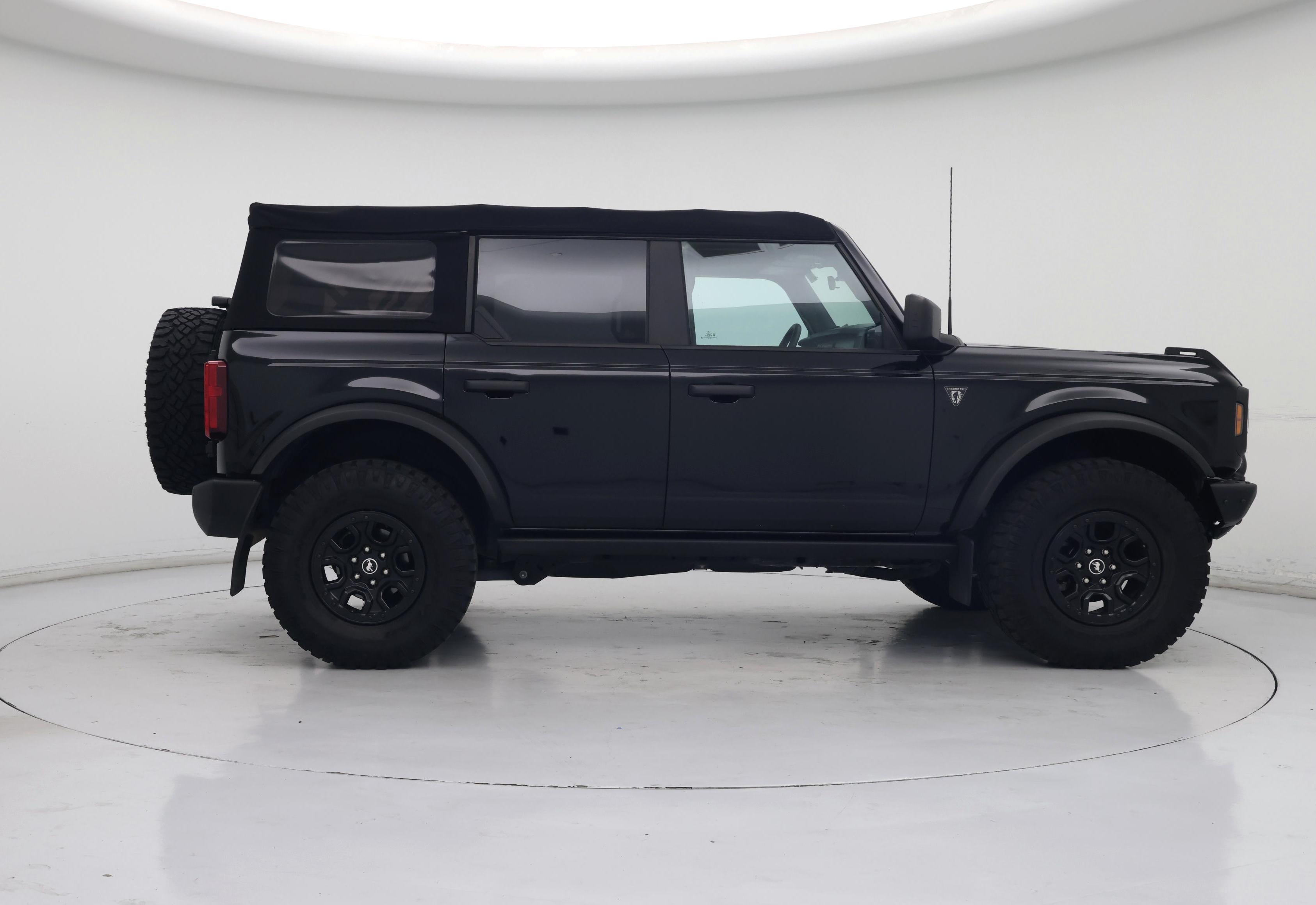 Thumbnail: 2022 Ford Bronco - 7