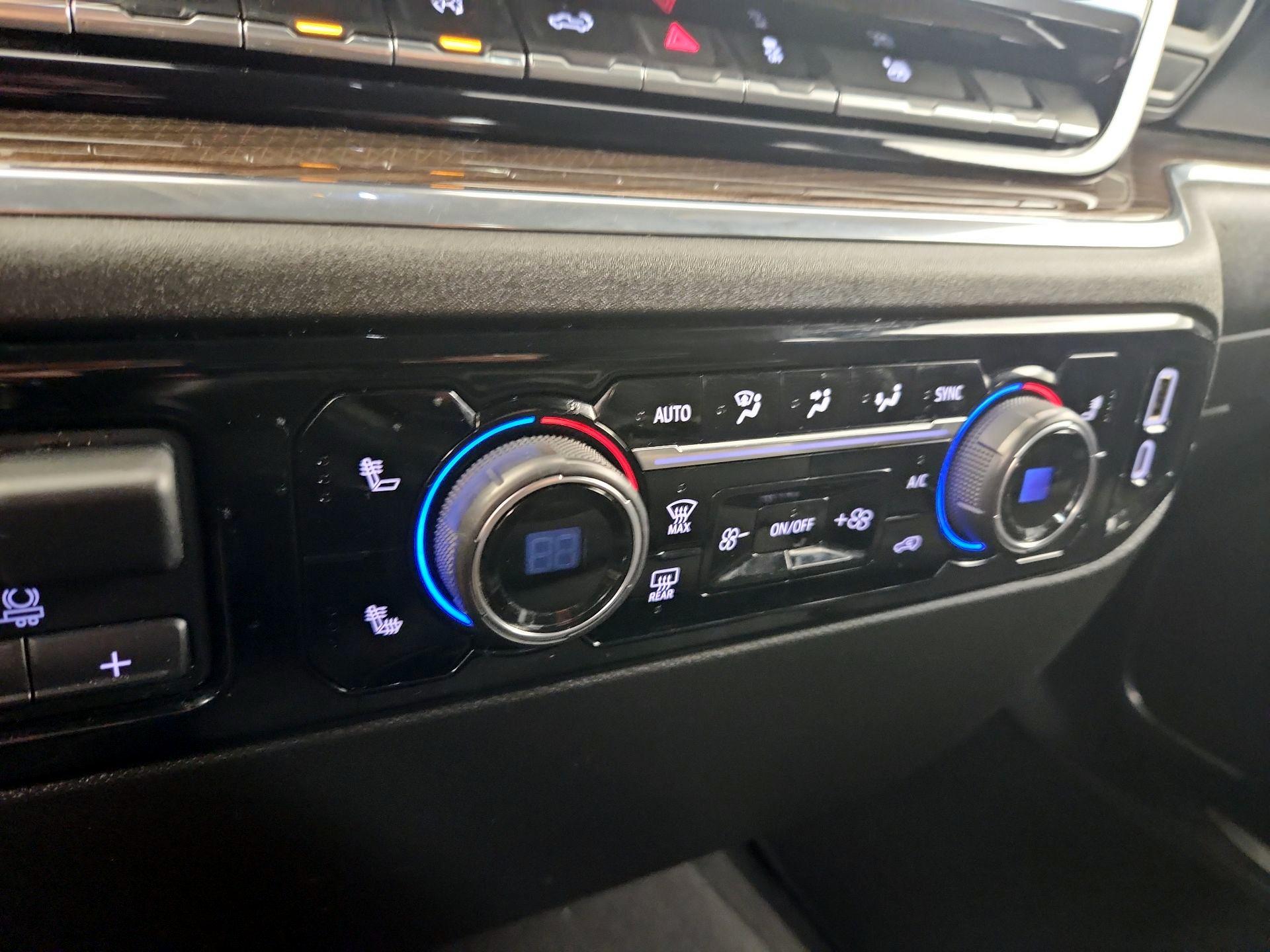 Thumbnail: 2023 Chevrolet Silverado 1500 - 16