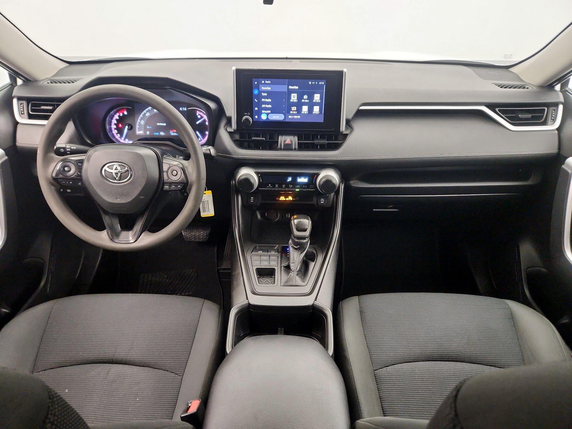 Thumbnail: 2024 Toyota RAV4 - 9