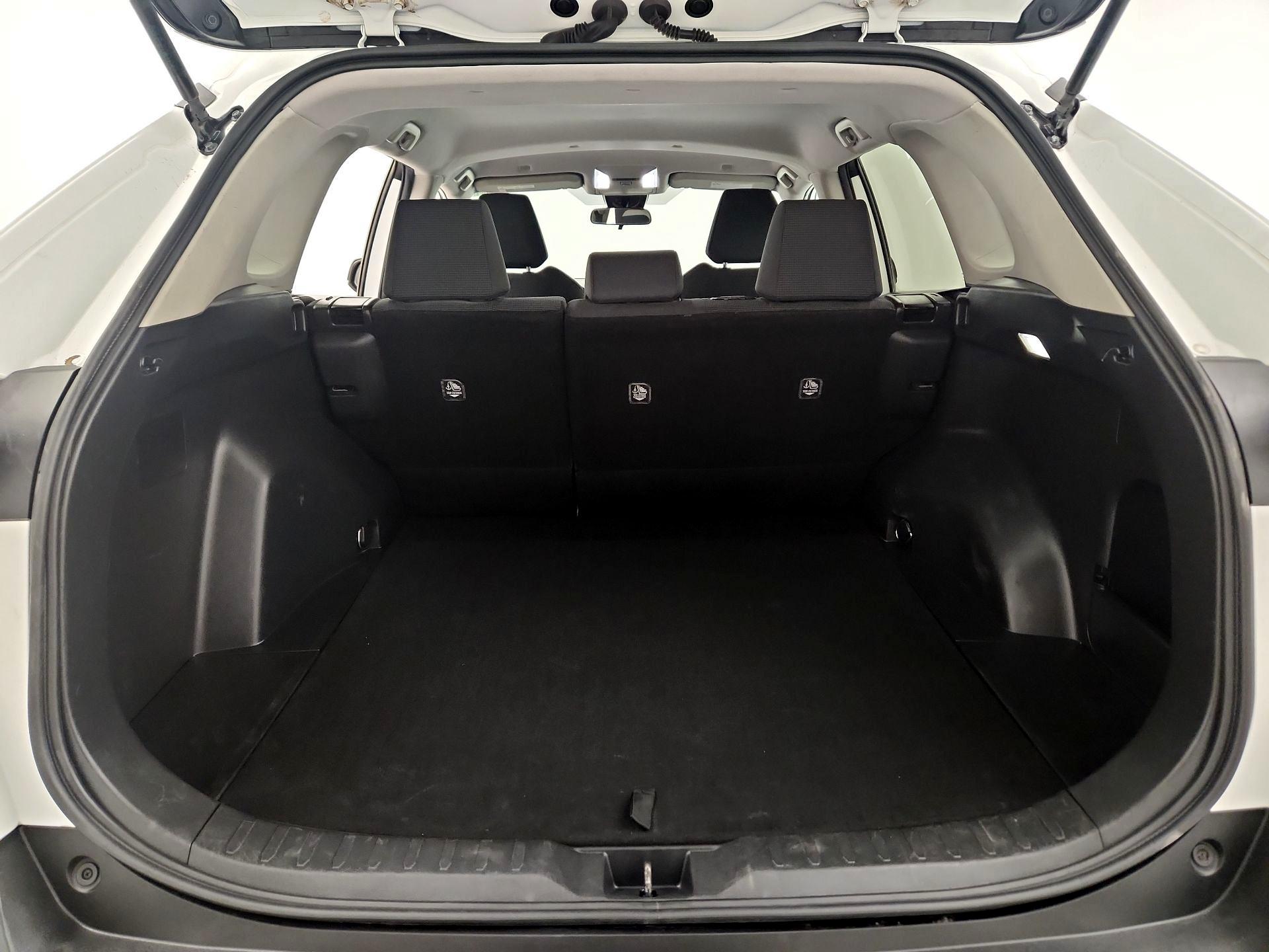 Thumbnail: 2024 Toyota RAV4 - 20