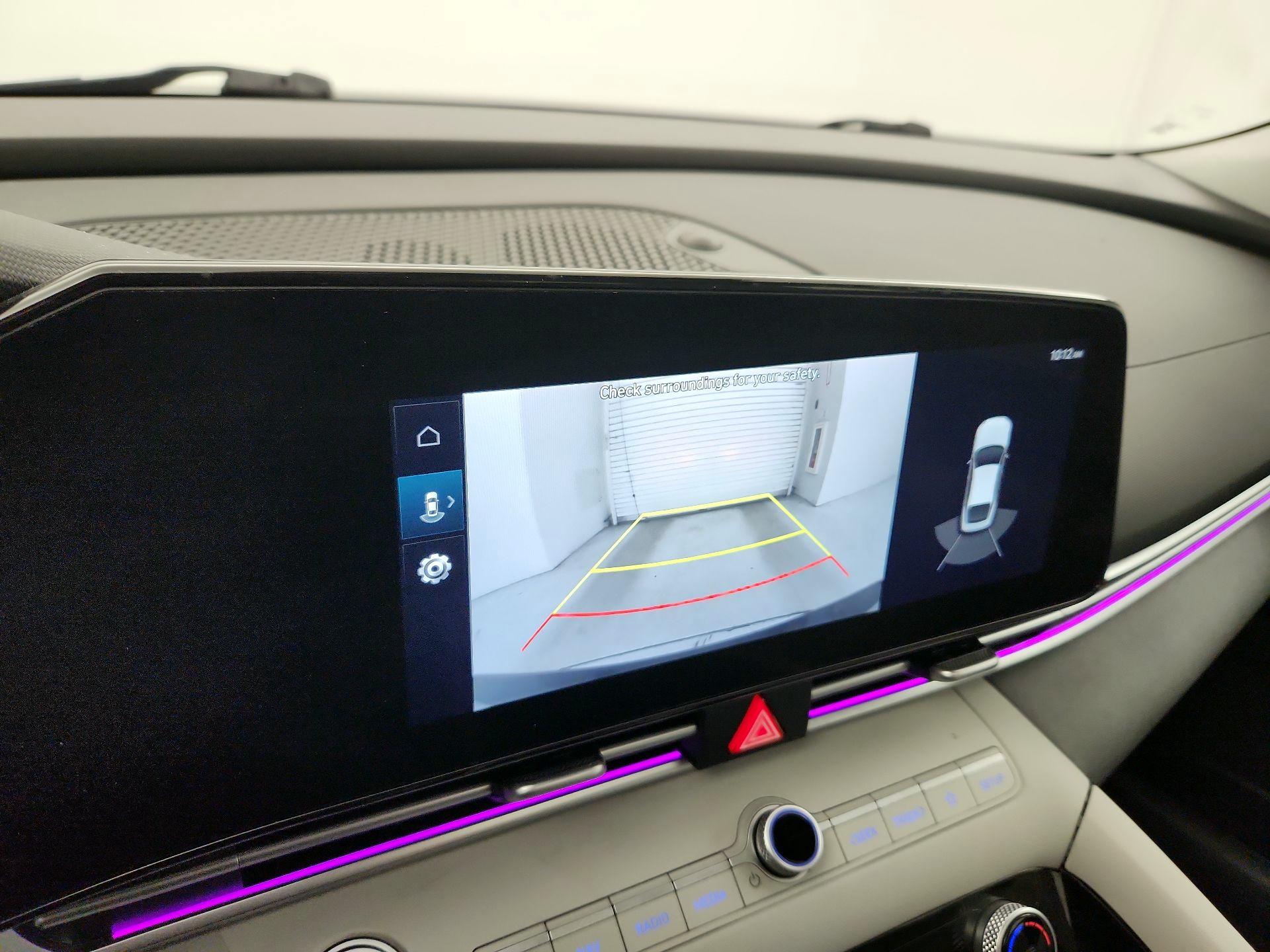 Thumbnail: 2023 Hyundai Elantra - 15