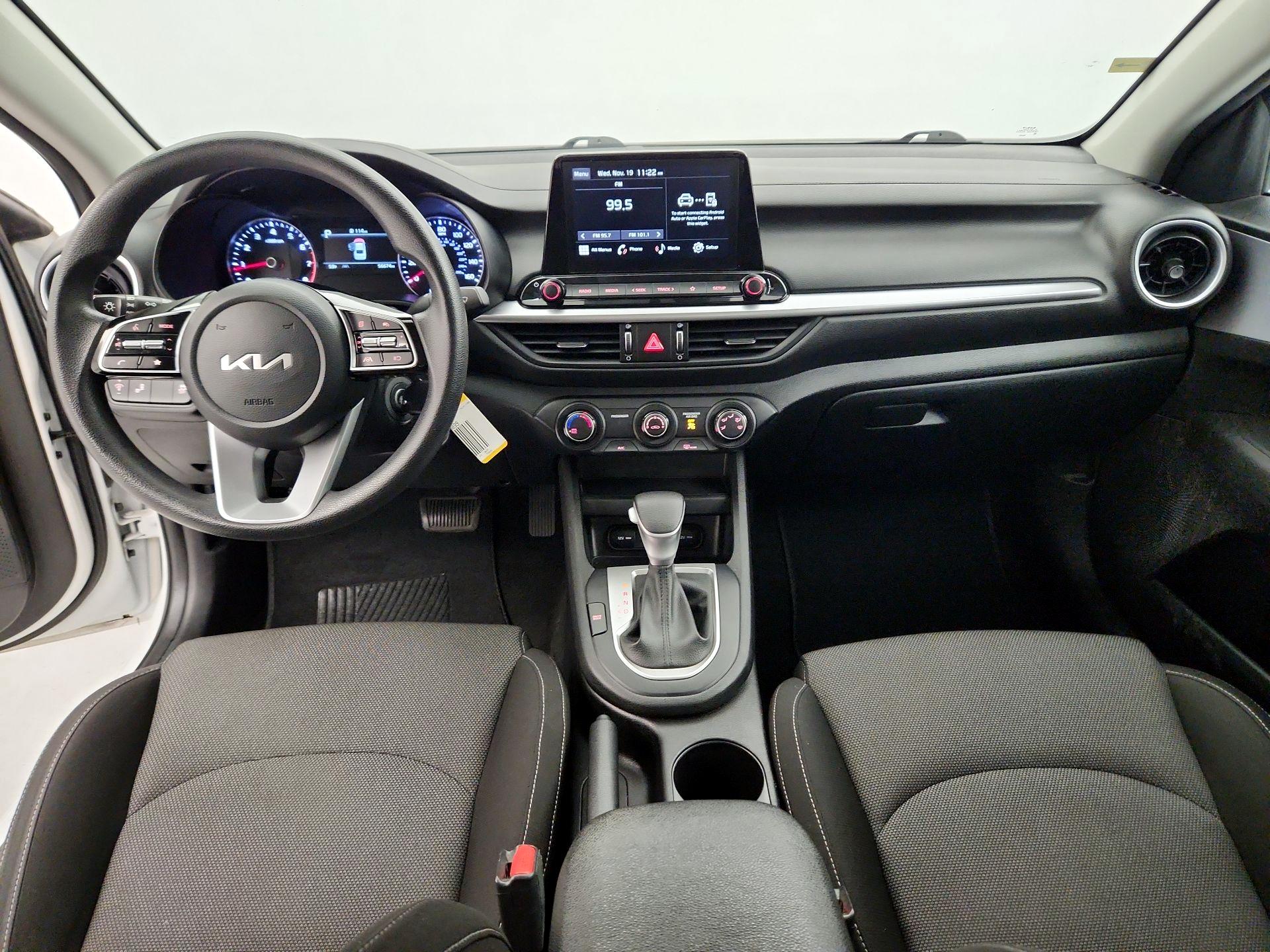 Thumbnail: 2023 Kia Forte - 9