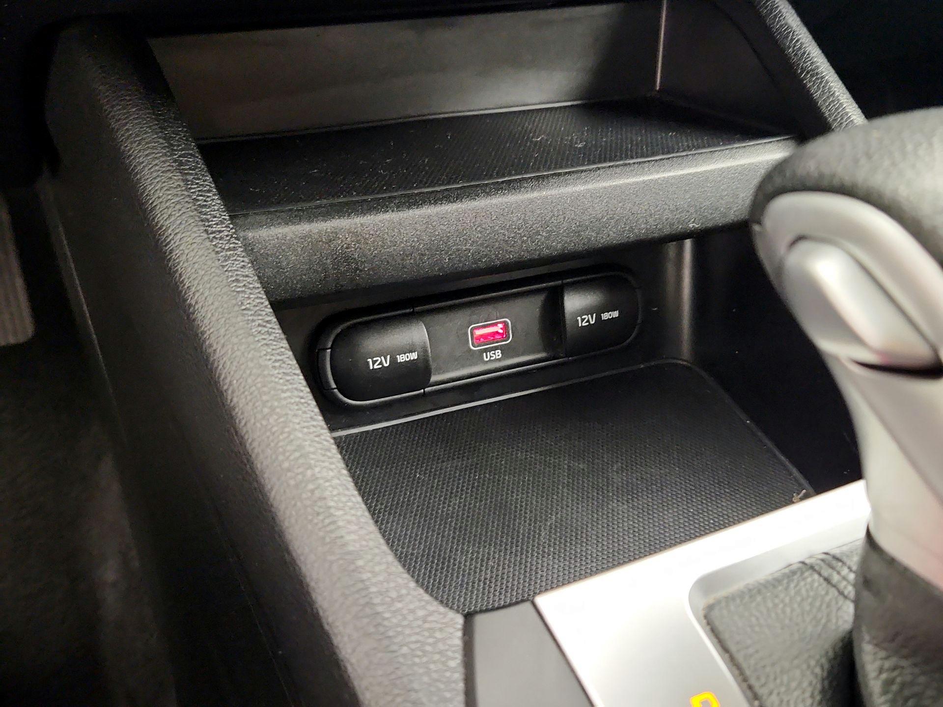 Thumbnail: 2023 Kia Forte - 18