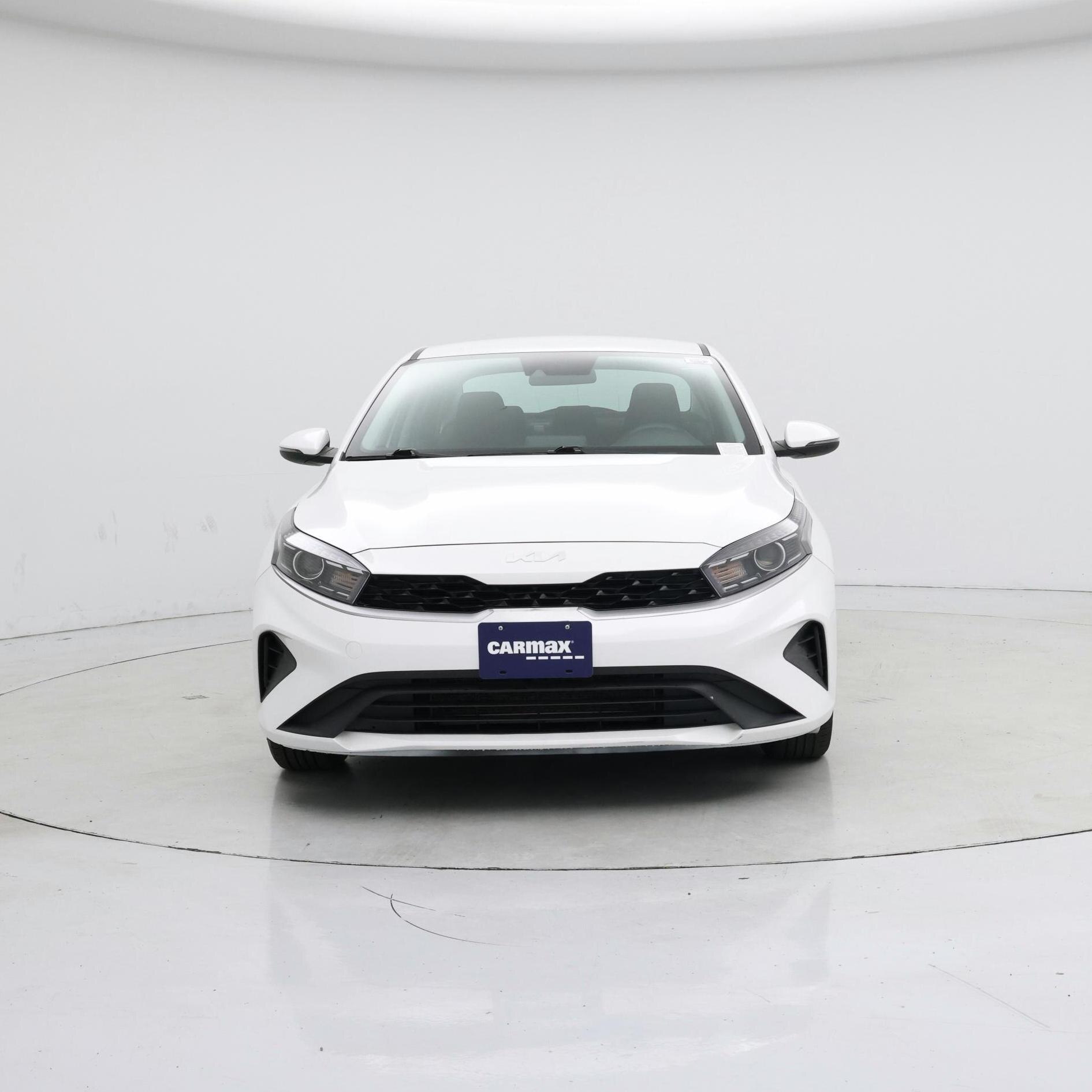 Thumbnail: 2023 Kia Forte - 5