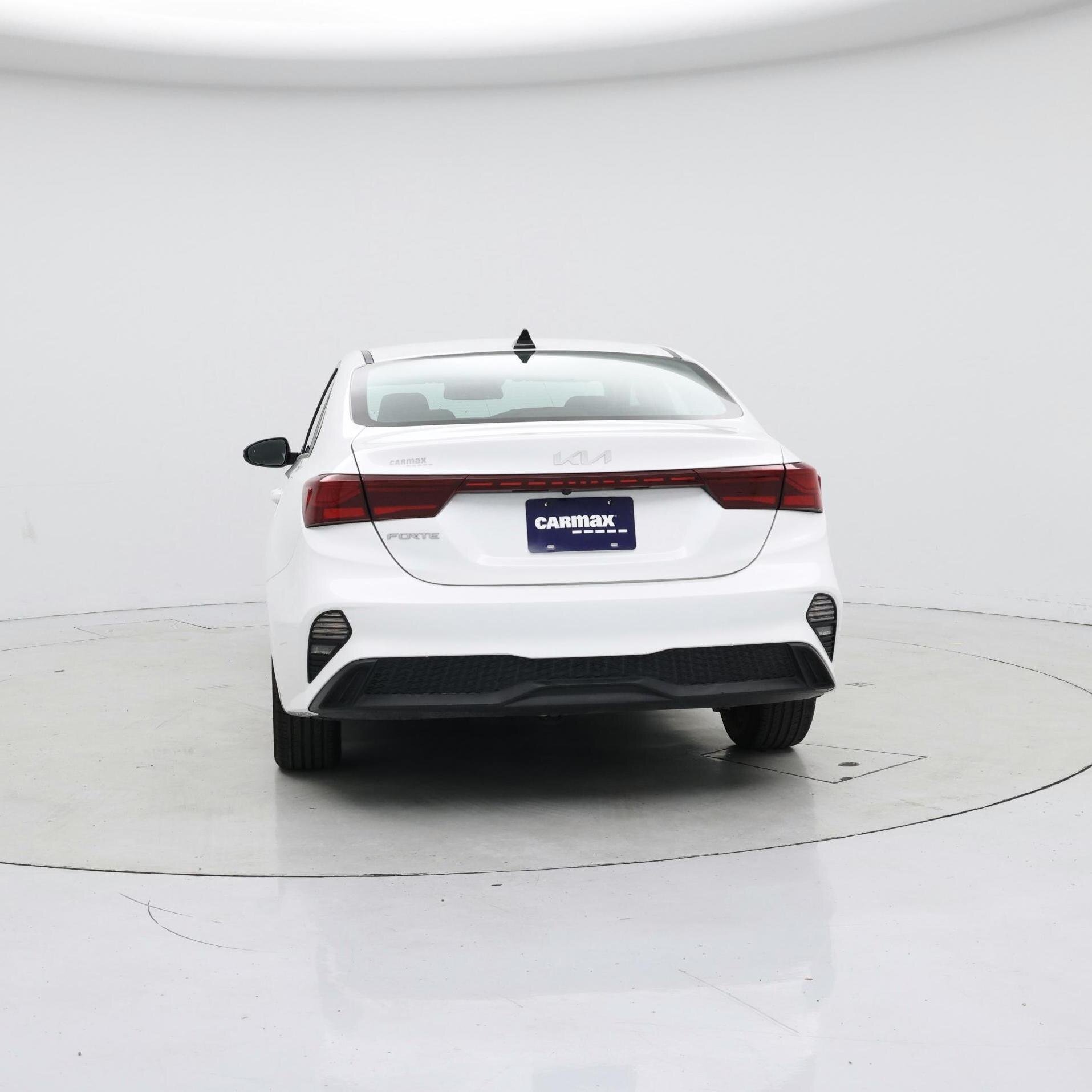 Thumbnail: 2023 Kia Forte - 6