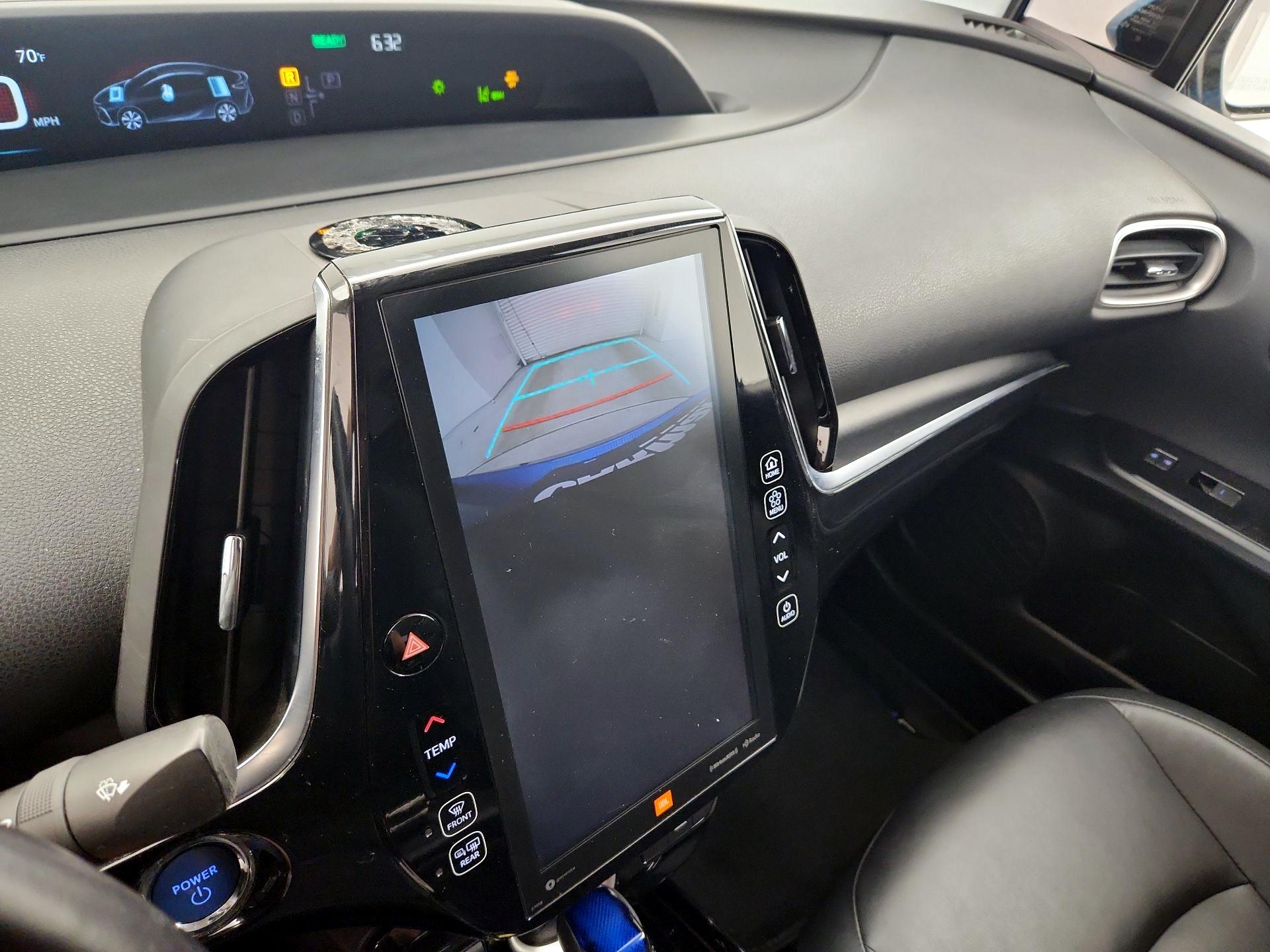 Thumbnail: 2020 Toyota Prius Prime - 15