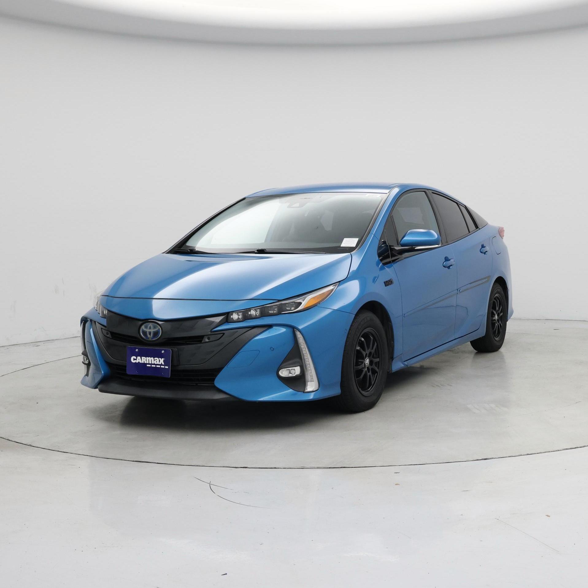 Thumbnail: 2020 Toyota Prius Prime - 4