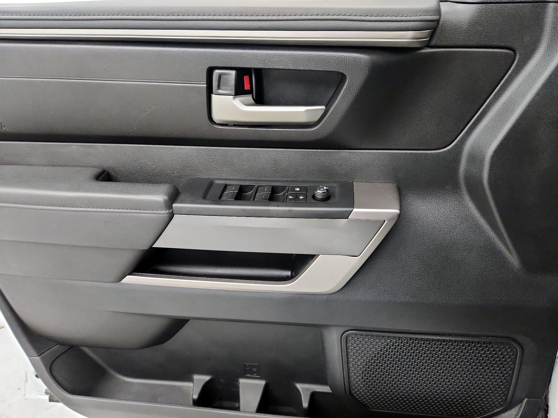 Thumbnail: 2022 Toyota Tundra - 12