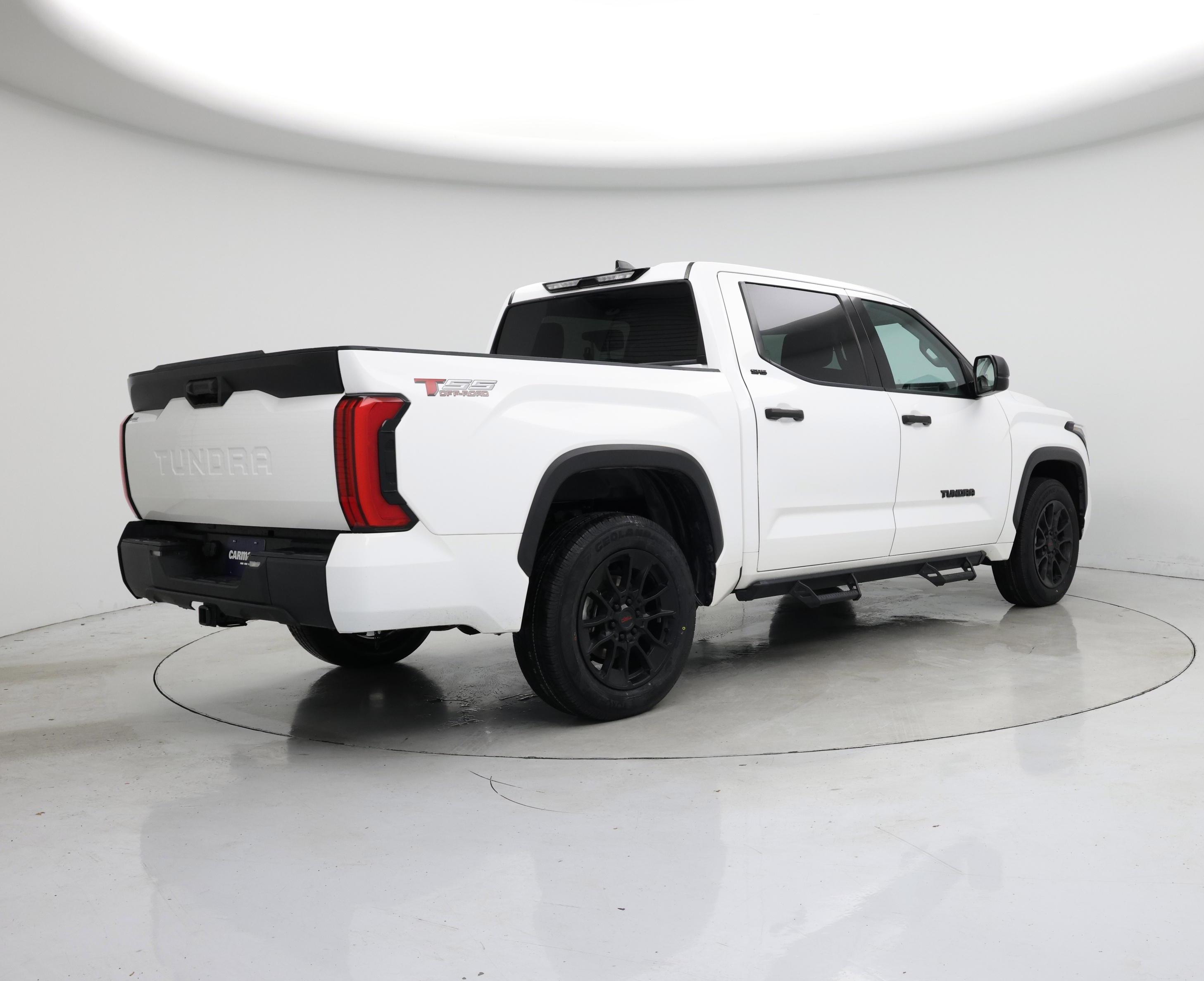 Thumbnail: 2022 Toyota Tundra - 8