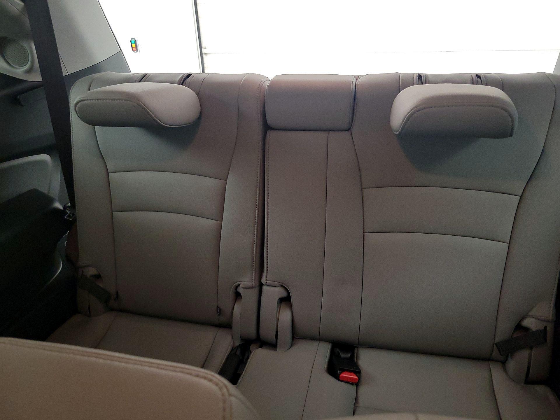 Thumbnail: 2017 Honda Pilot - 20