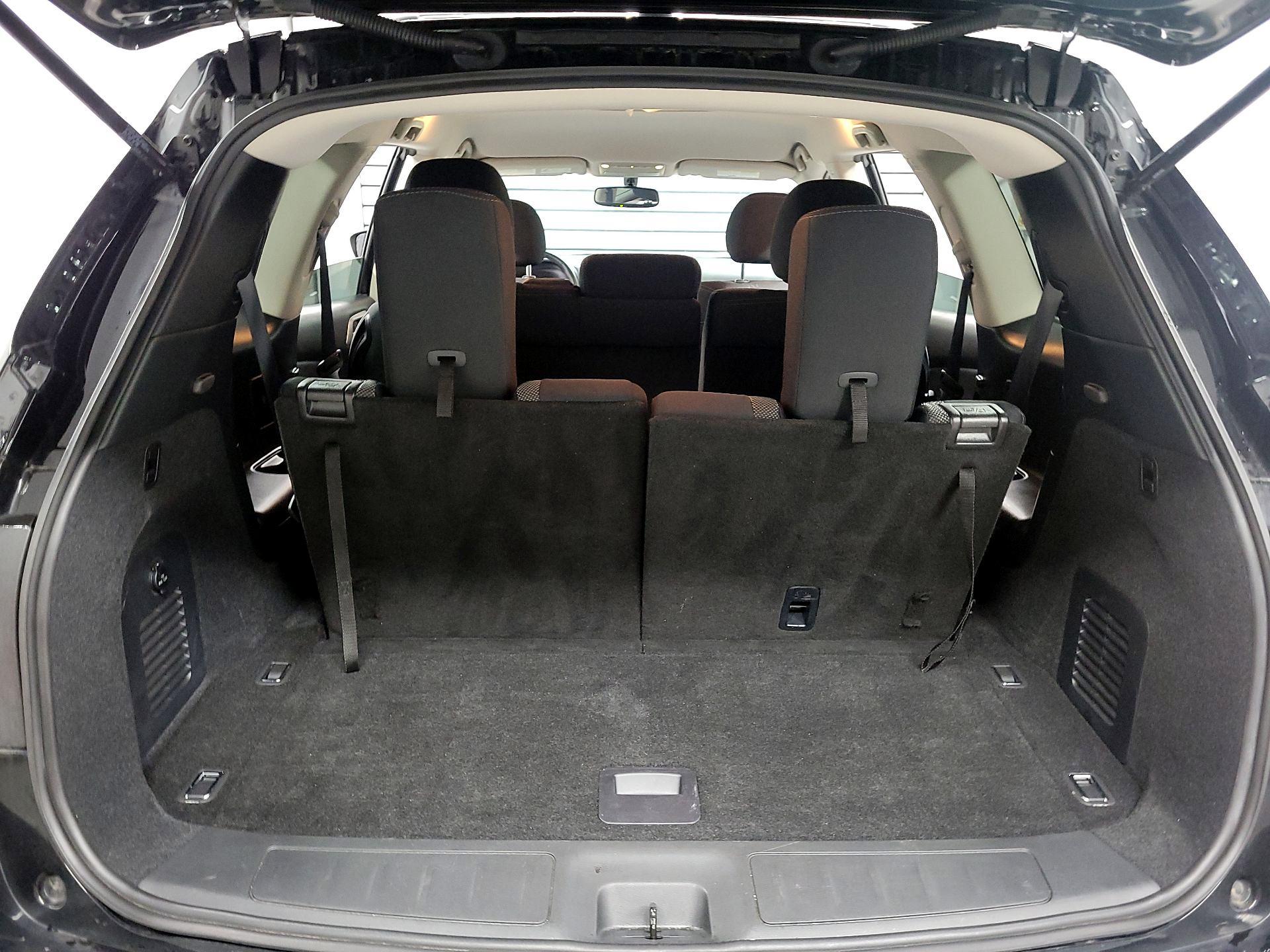 Thumbnail: 2020 Nissan Pathfinder - 16