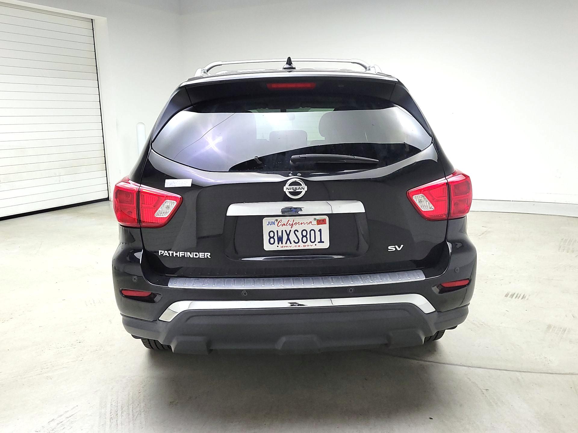 Thumbnail: 2020 Nissan Pathfinder - 6