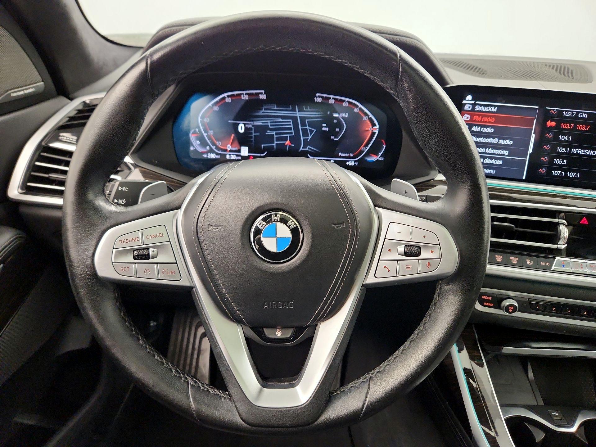 Thumbnail: 2021 BMW X7 - 10