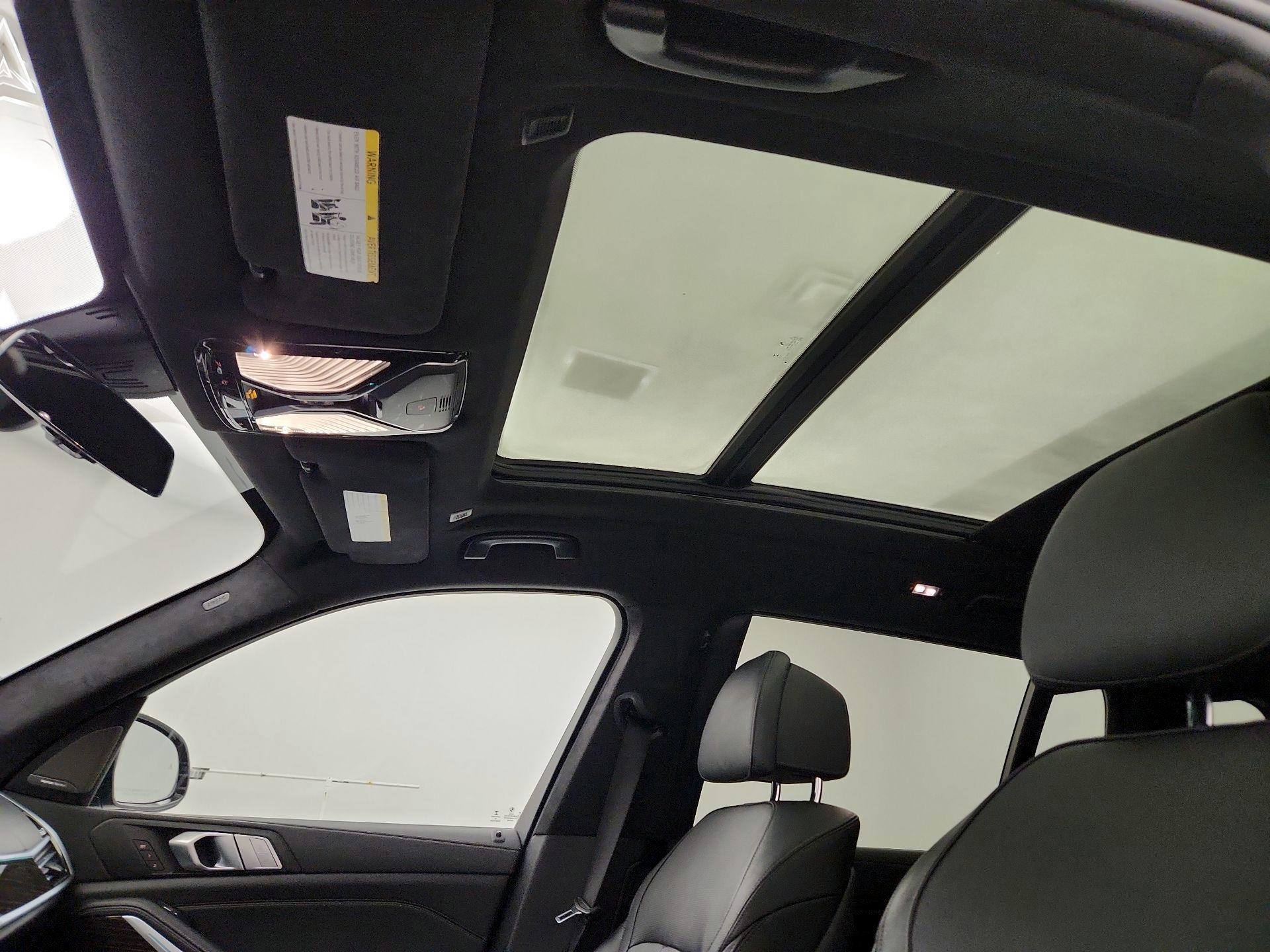 Thumbnail: 2021 BMW X7 - 19