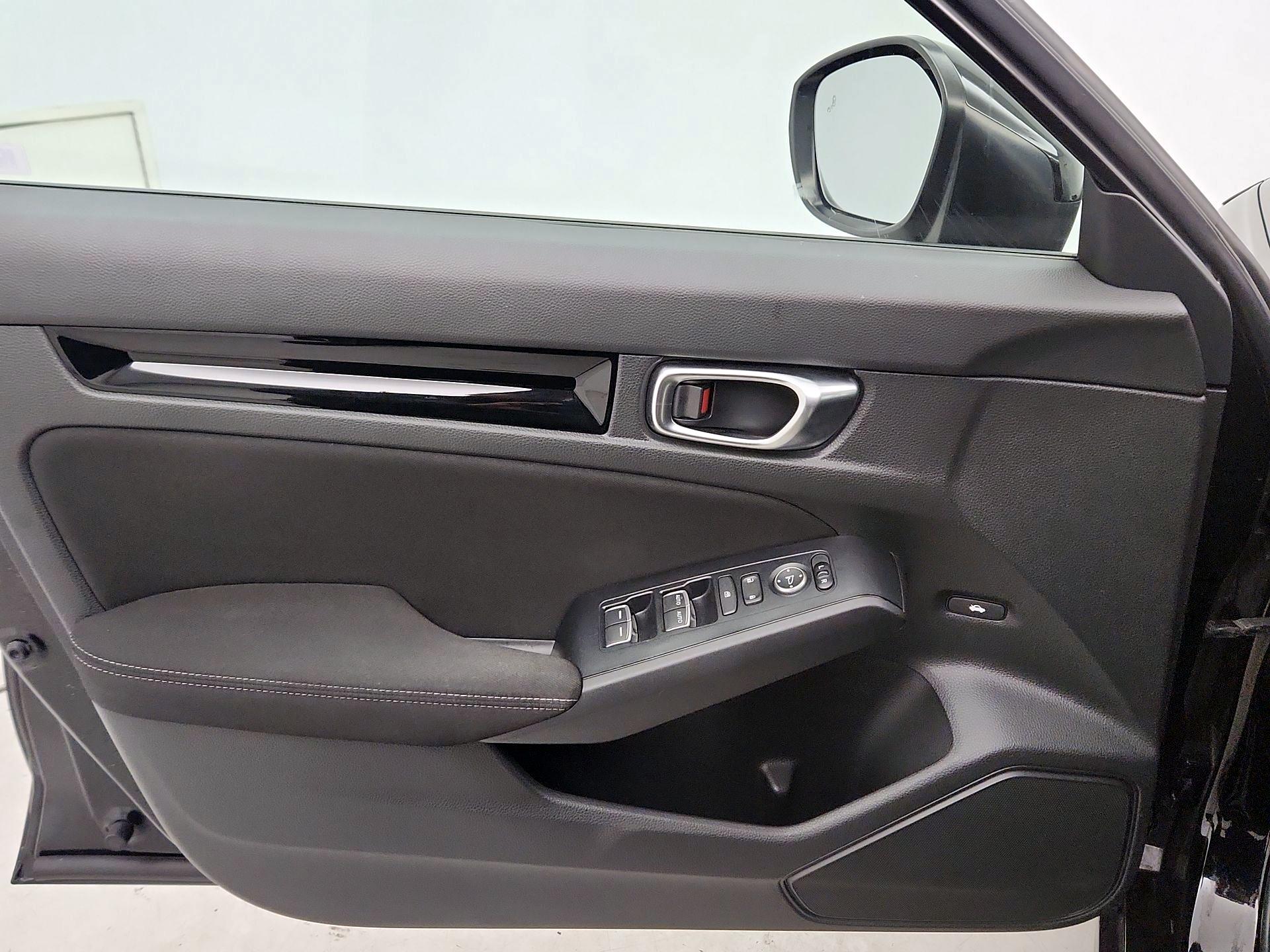 Thumbnail: 2022 Honda Civic - 12